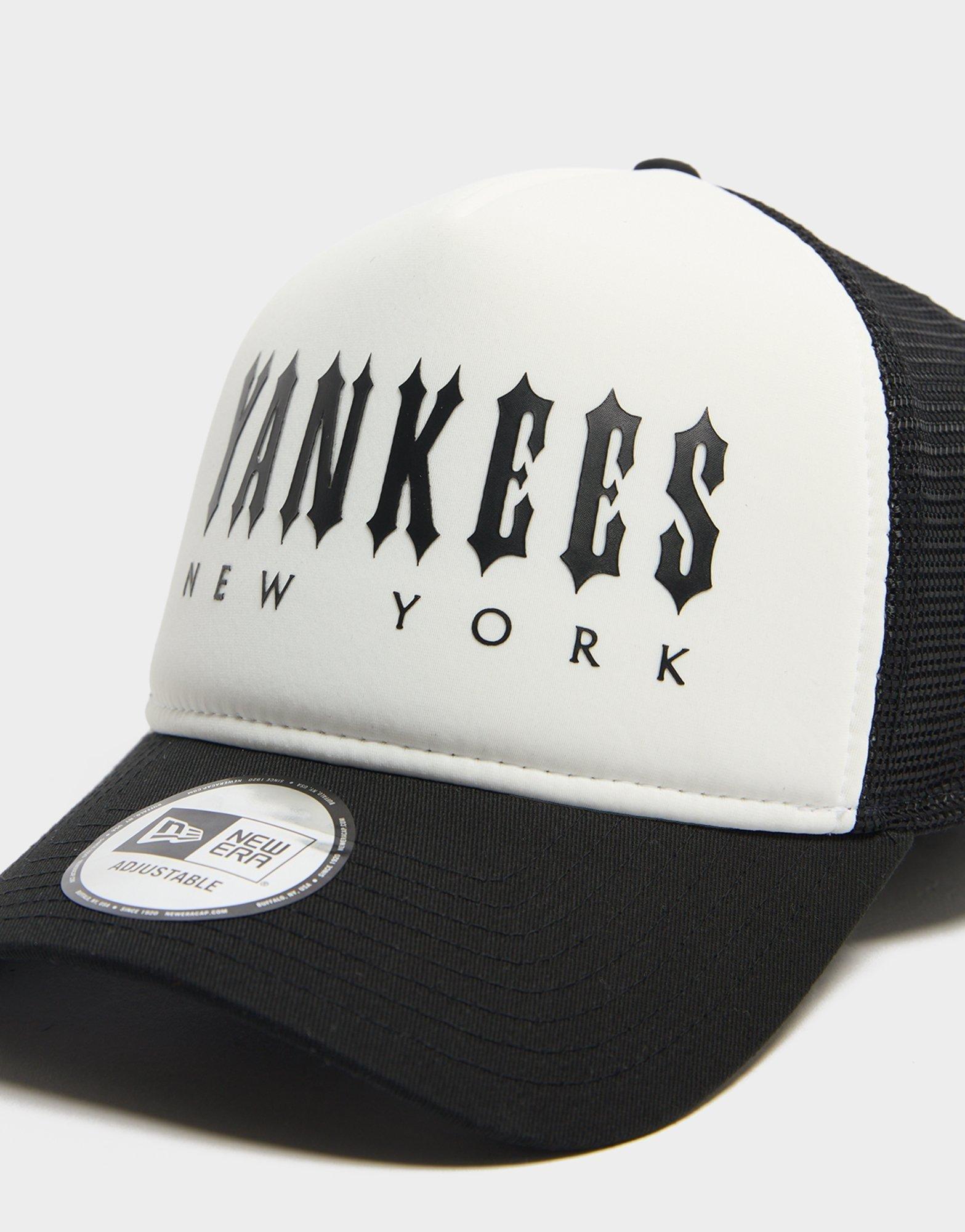New Era MLB New York Yankees Trucker Cap