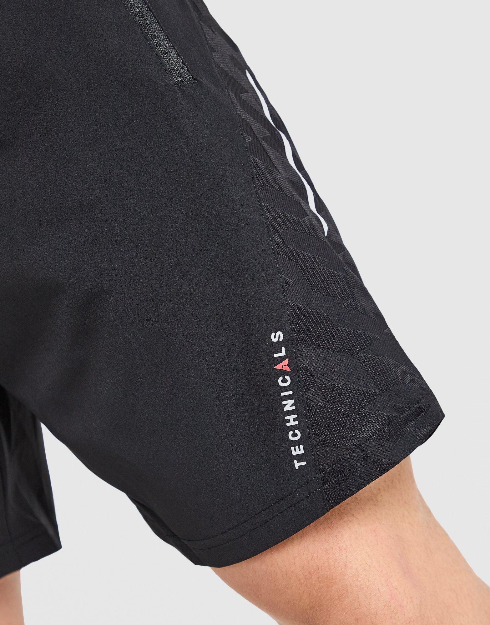 Technicals Harefield 1/4 Zip Top/Shorts Set