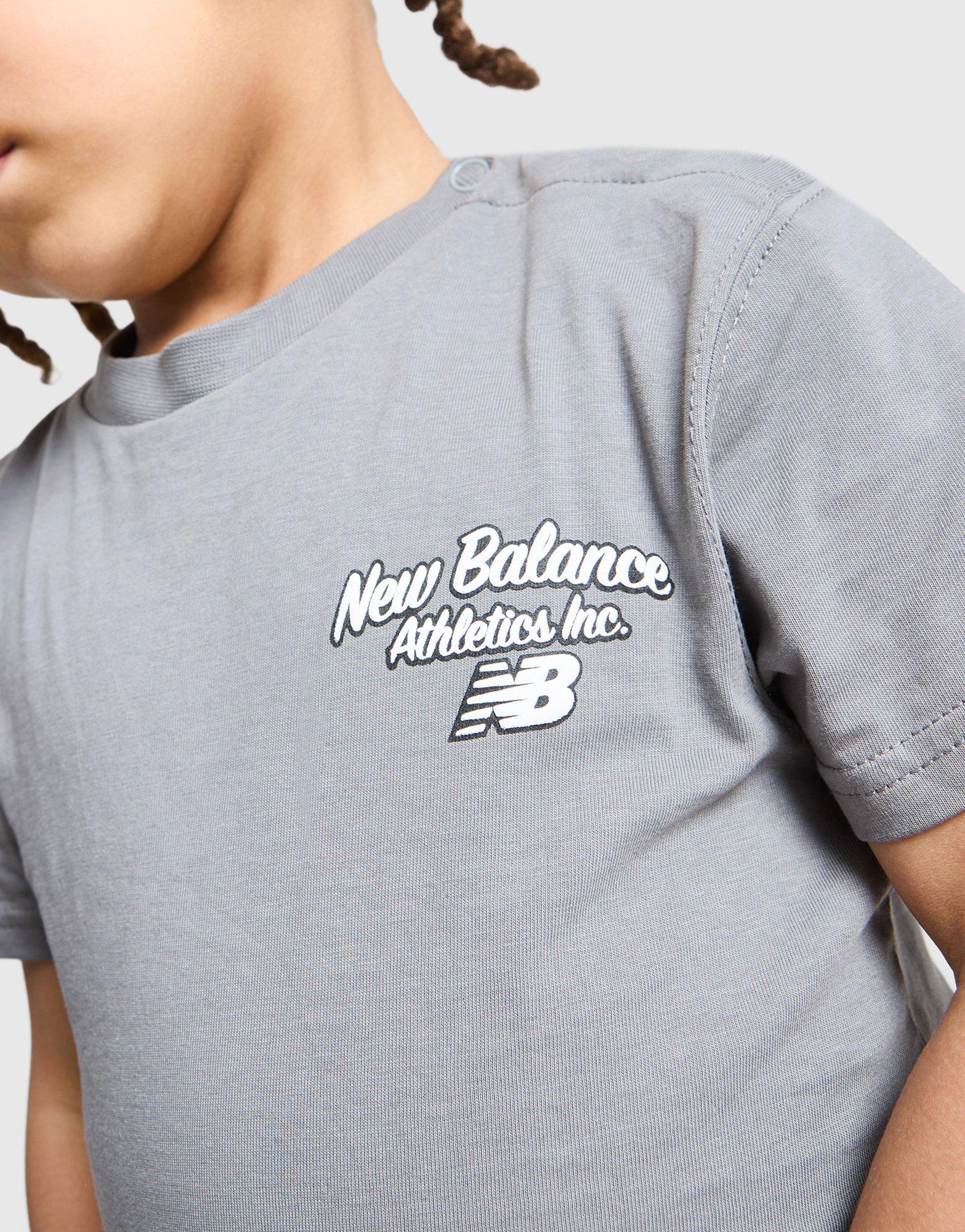 New Balance T-paita ja shortsit Vauvat