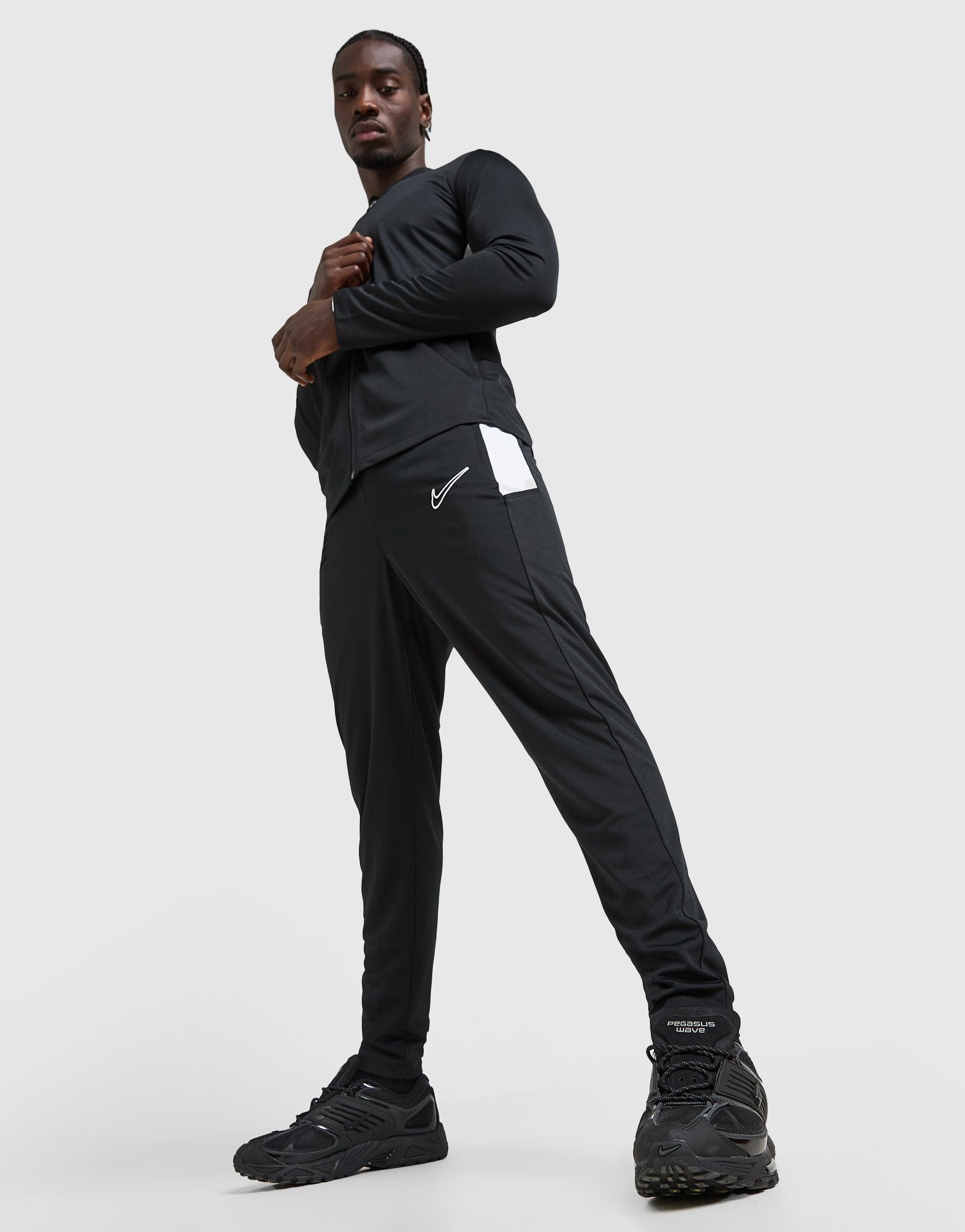 jd sports nike track pants