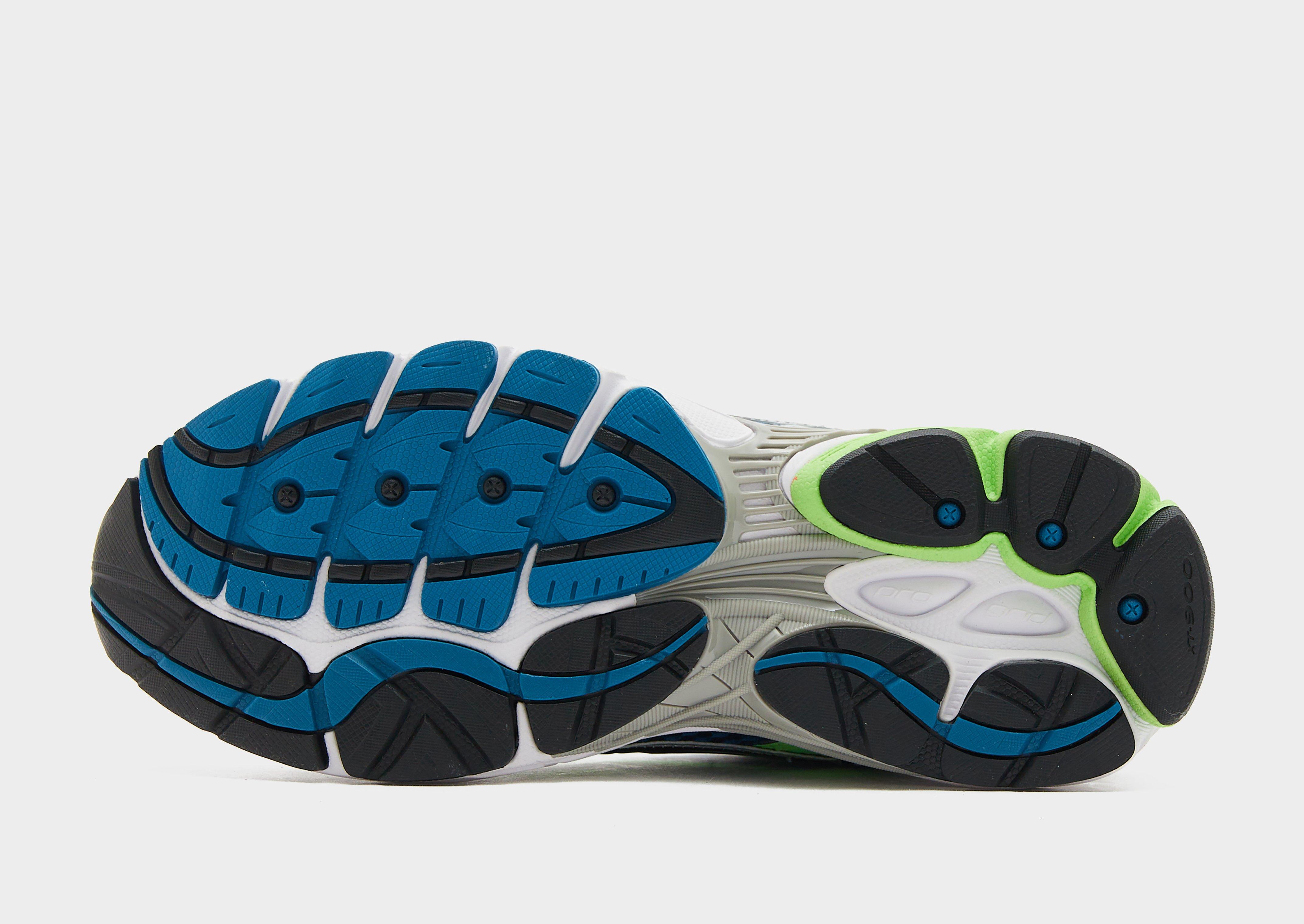 Saucony ProGrid Omni 9