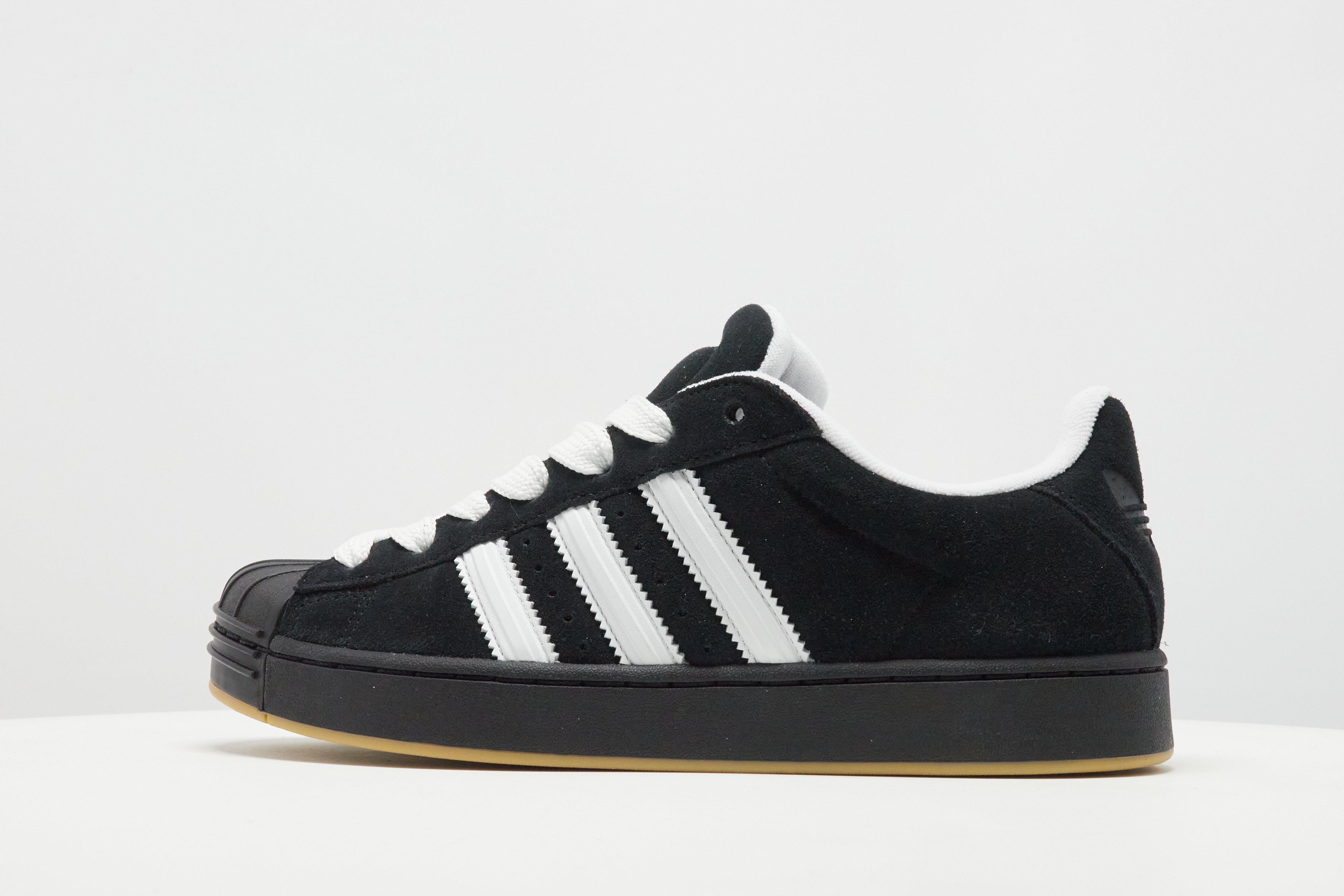 adidas Originals Superstar ST