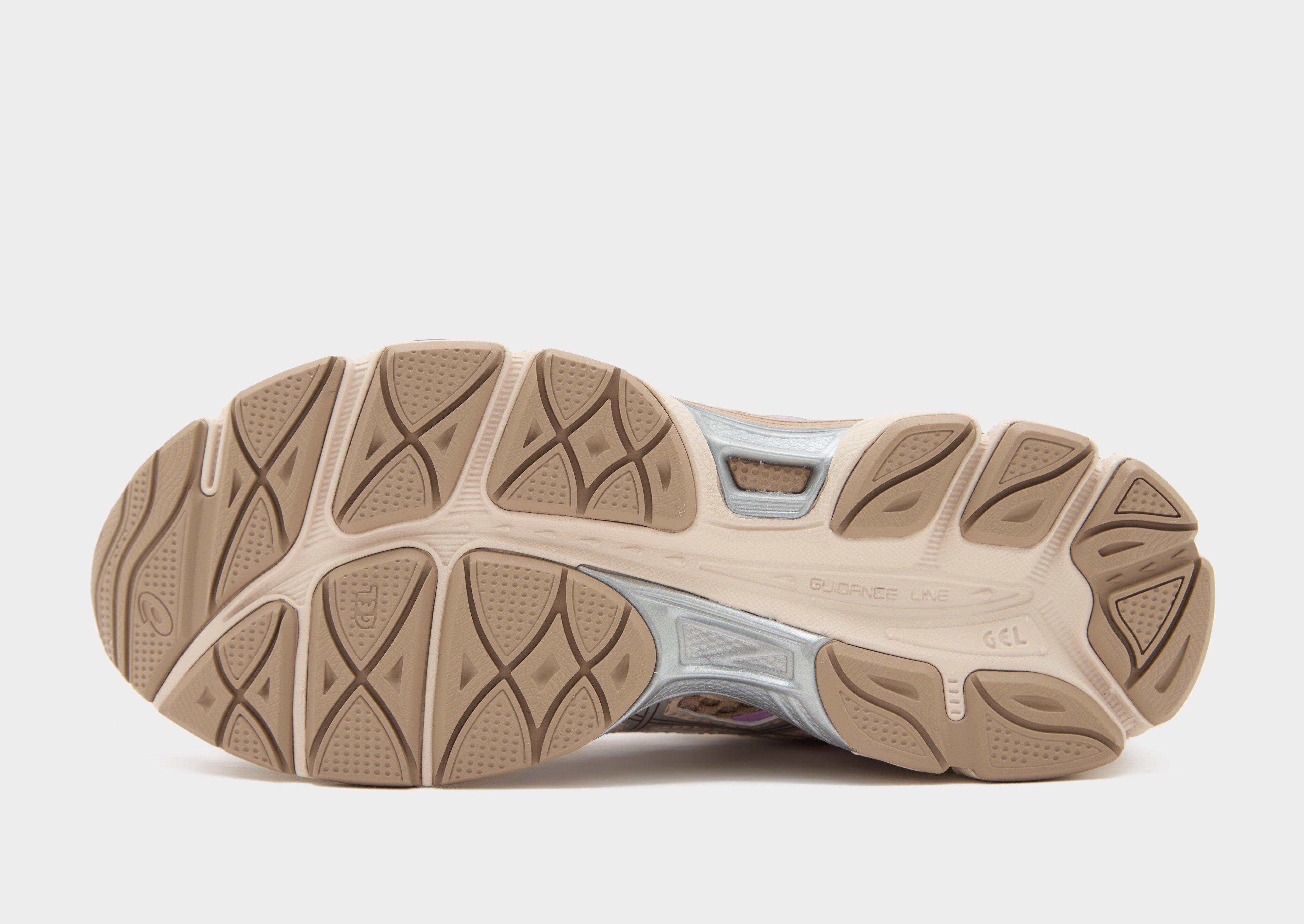 ASICS GEL-CUMULUS 16 Women's