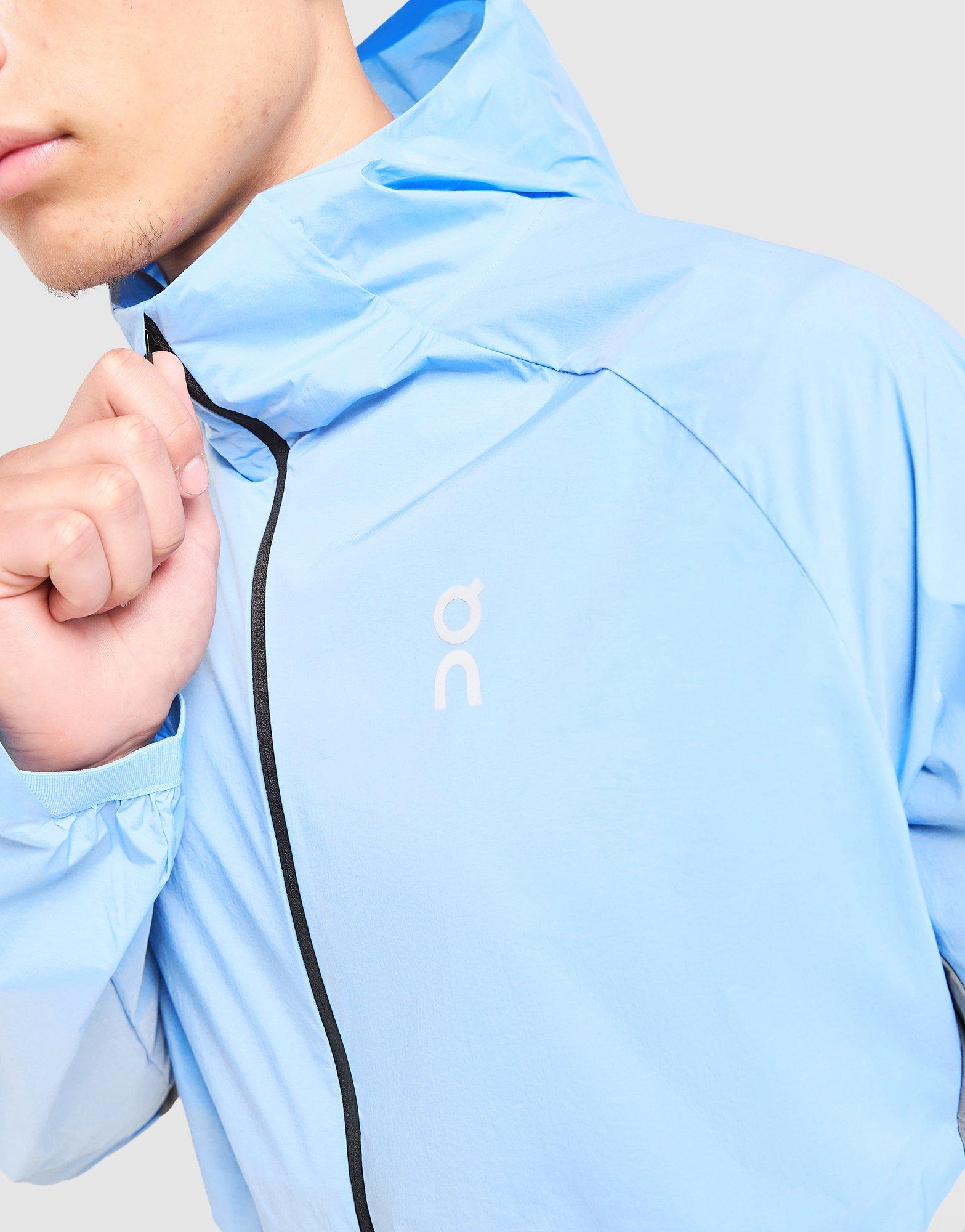 On Running Core Hooded Jacket
