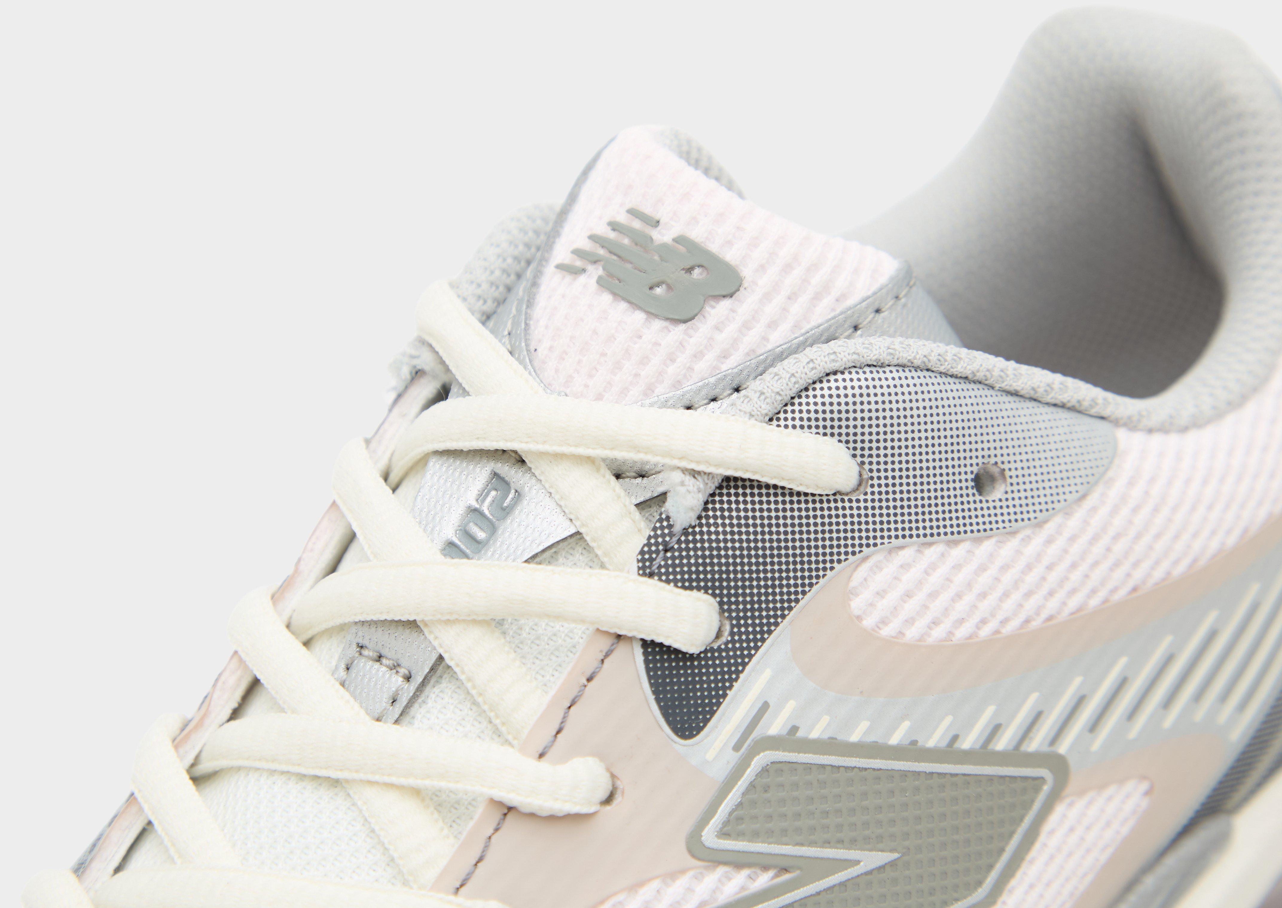 New Balance ABZORB 2000 Women's