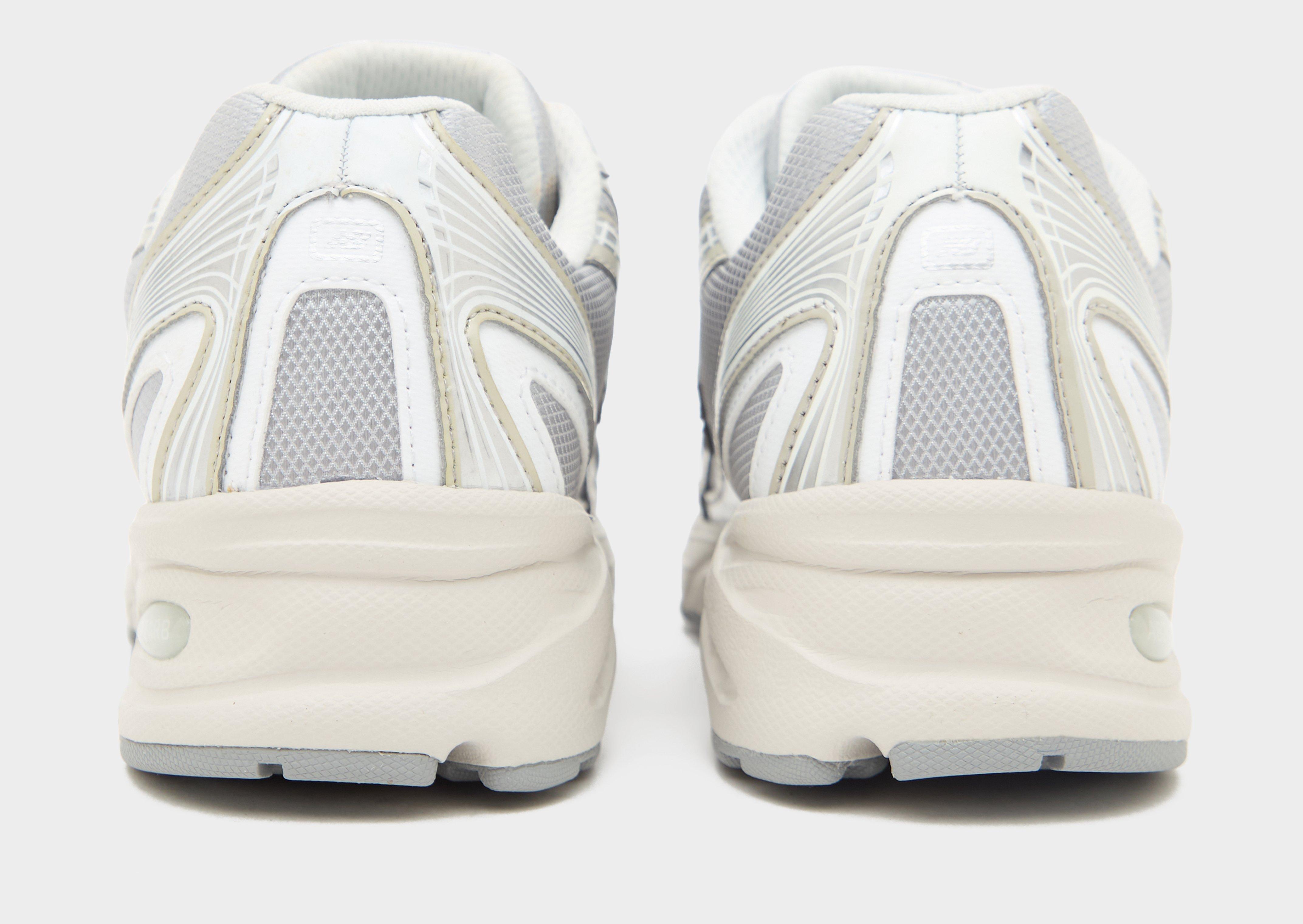 New Balance 740 Dames