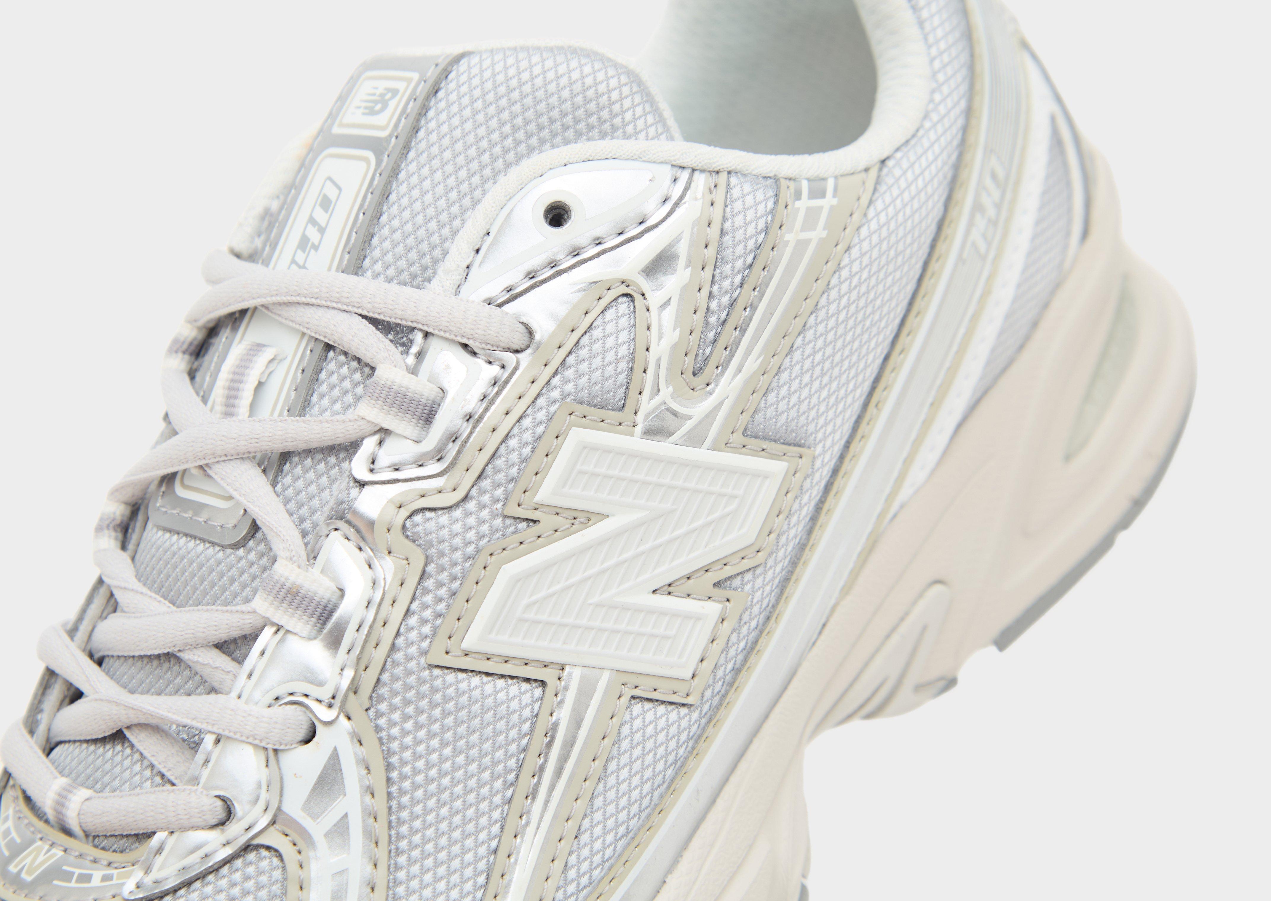 New Balance 740 Dames