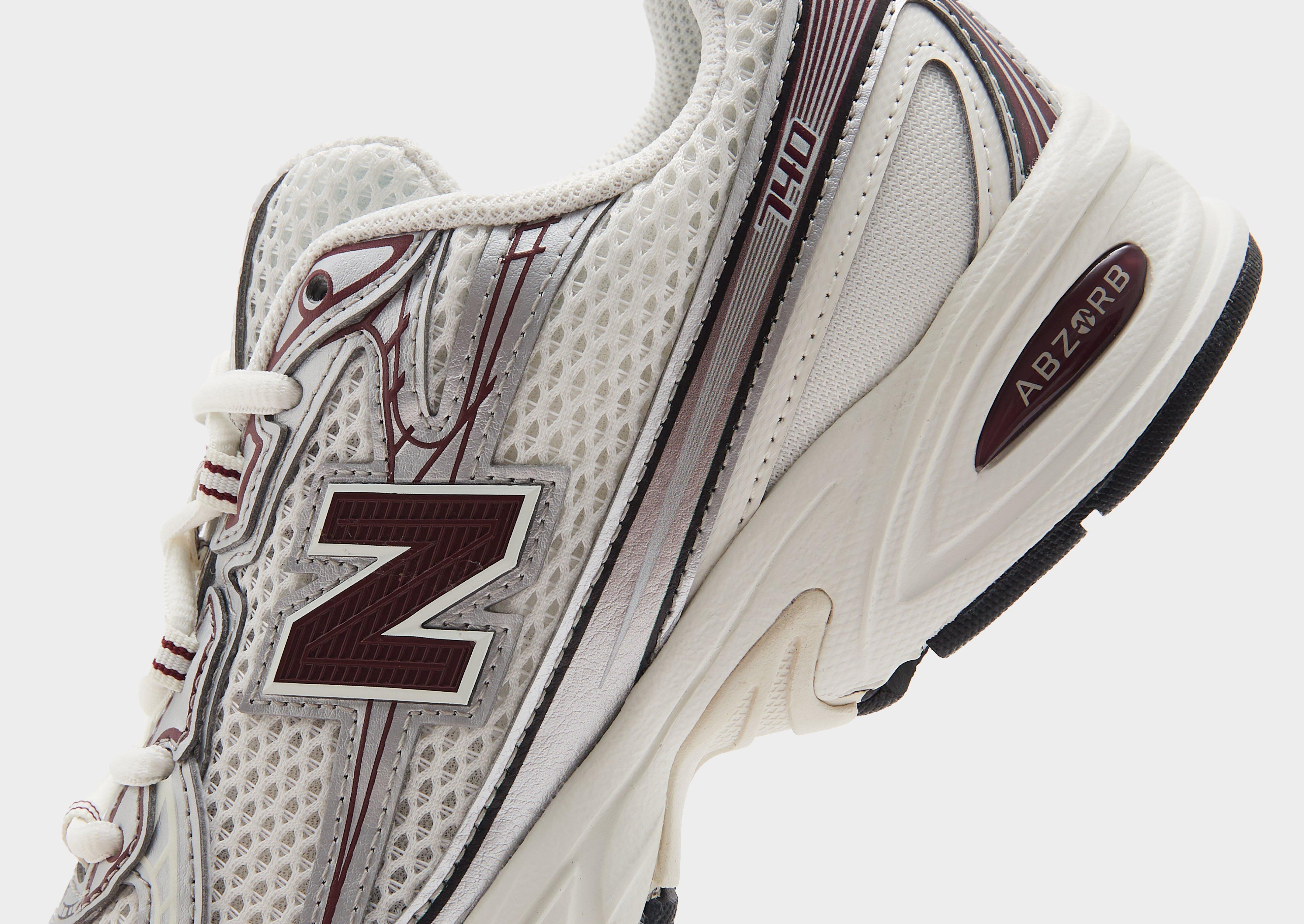 New Balance 740 Women's