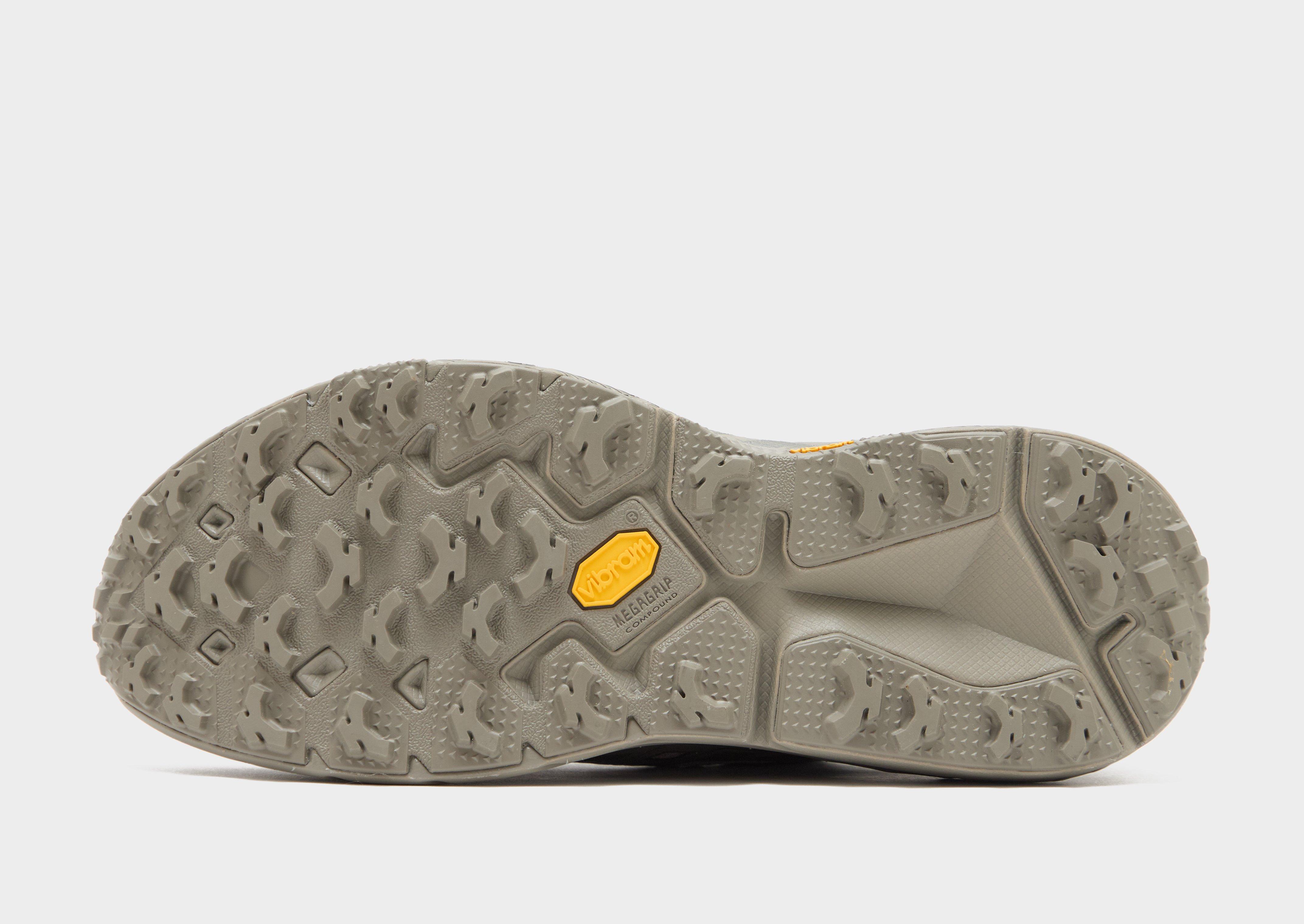 HOKA Speedgoat 2