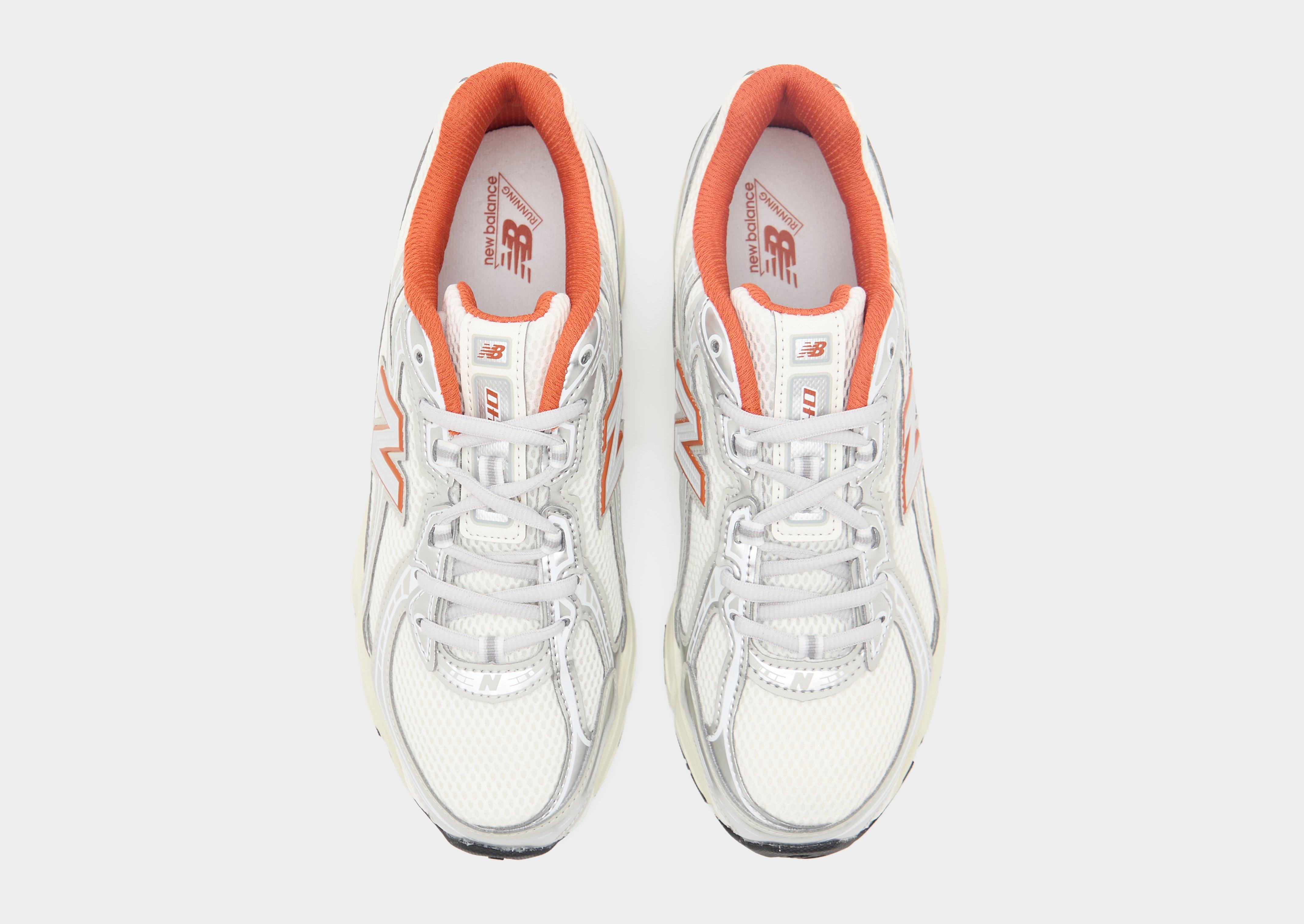 New Balance 740