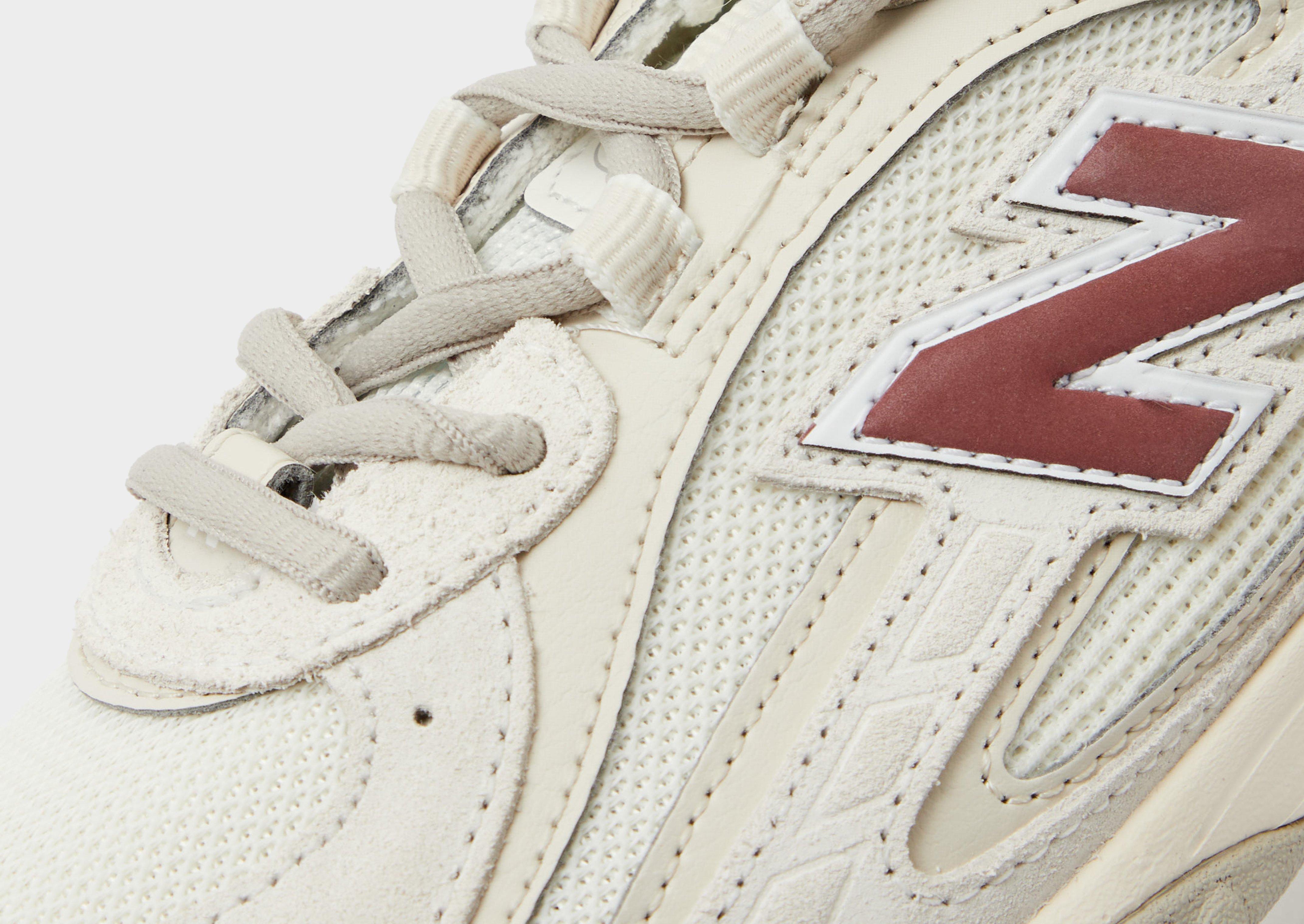 New Balance 204L Women's