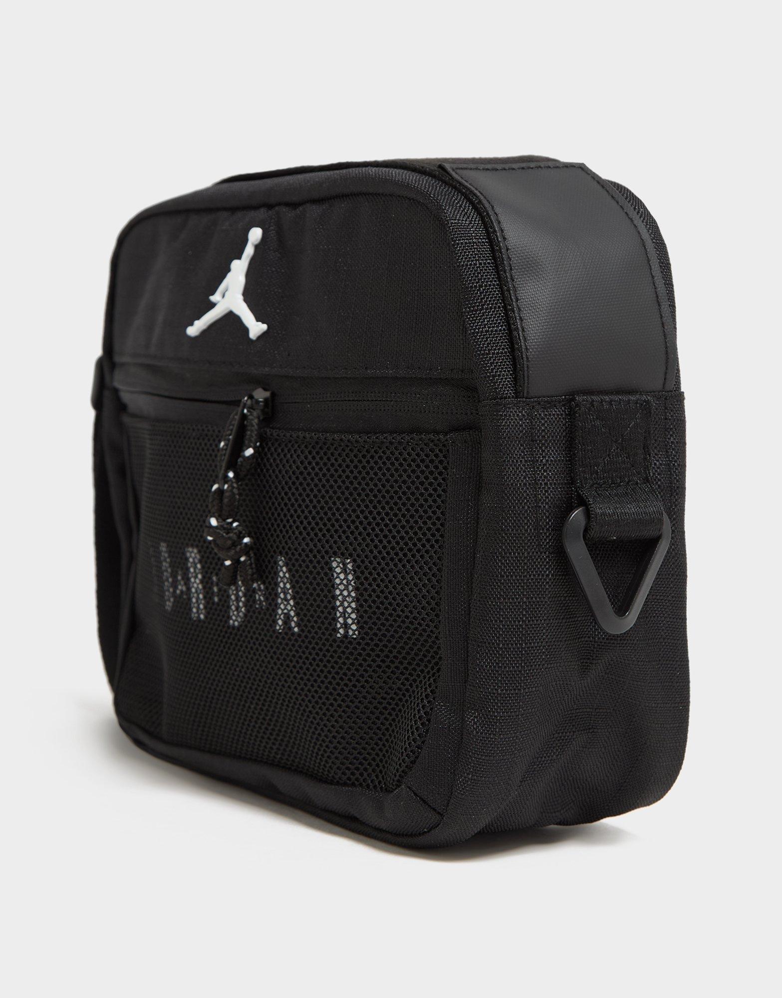 Jordan Blacktop Messenger Bag