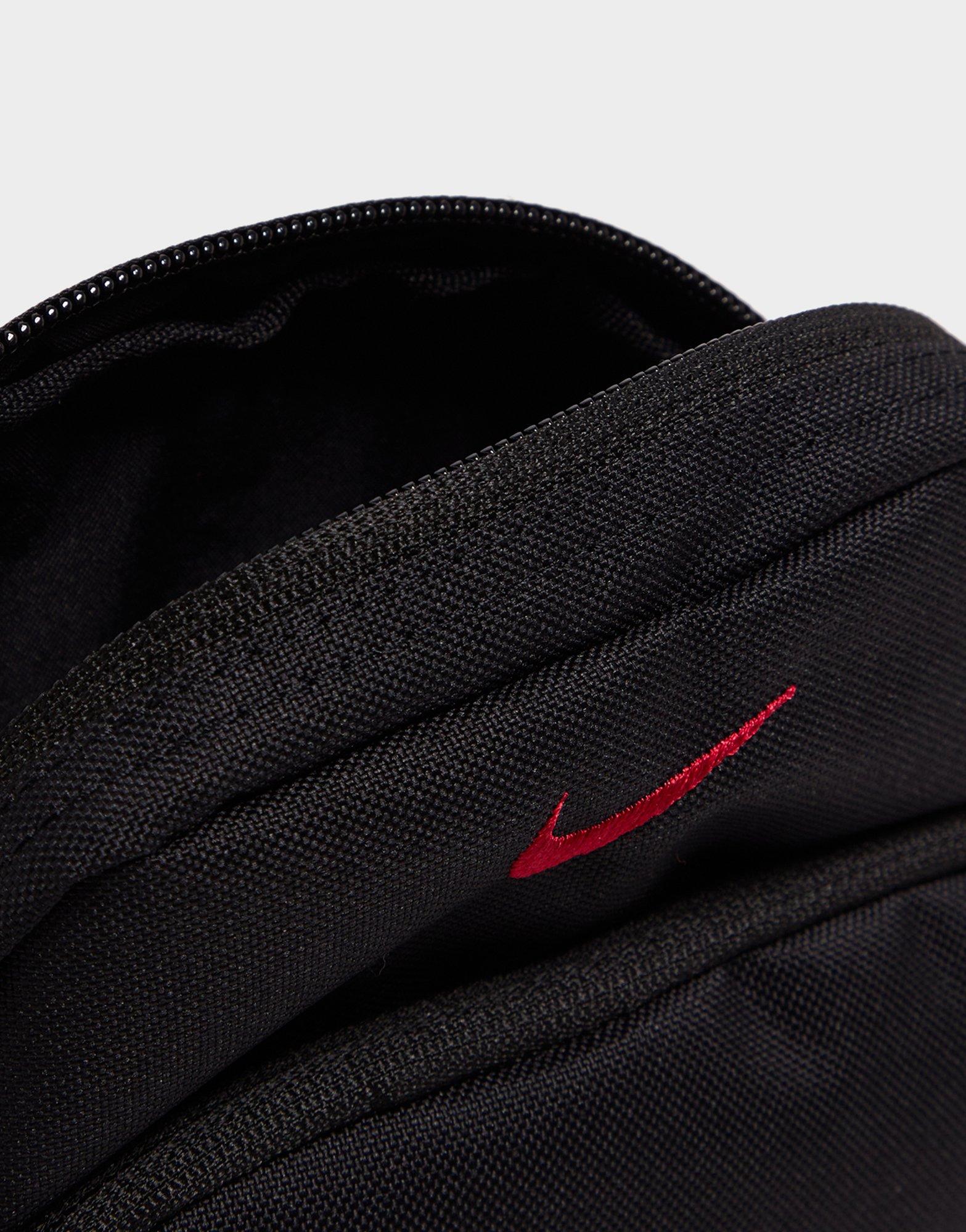 Nike Total 90 Crossbody Bag