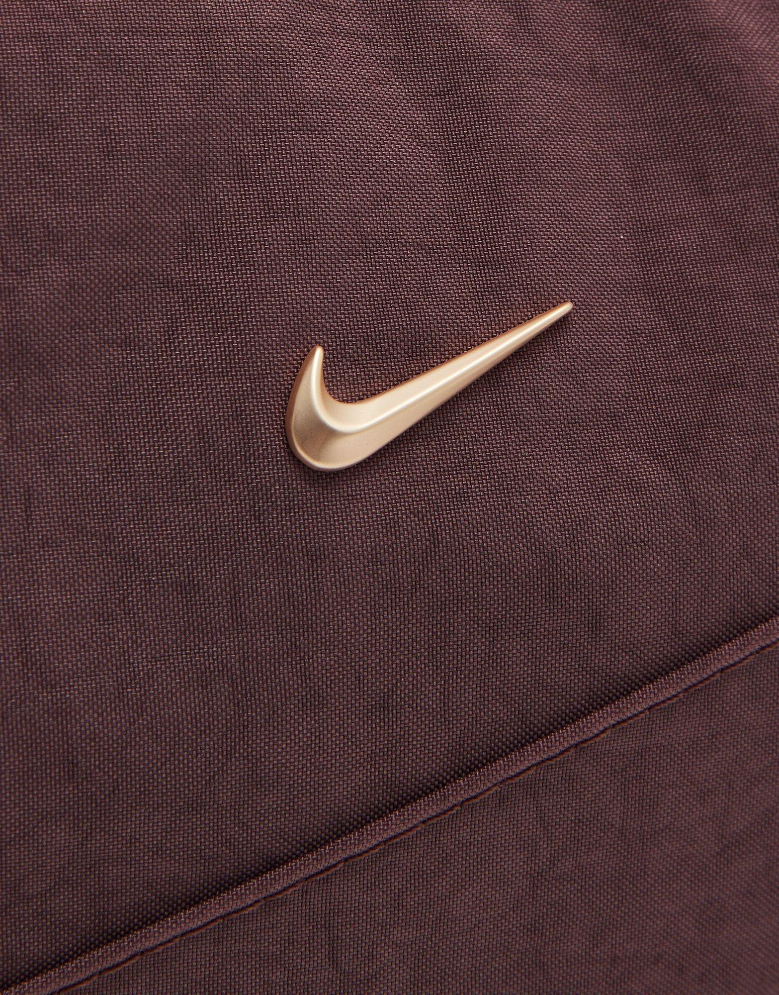 Nike Aura Crescent Crossbody Bag