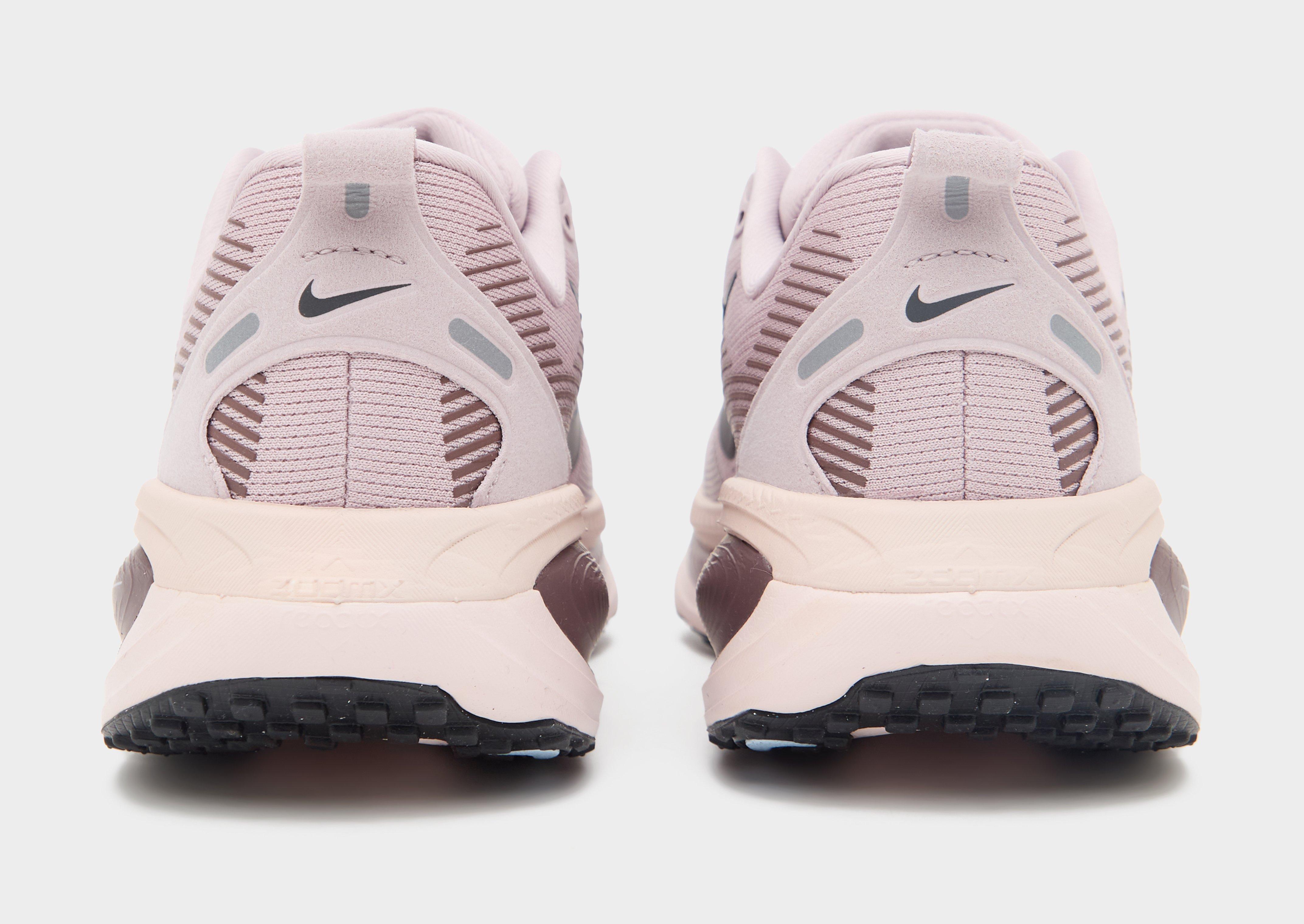 Nike Vomero 18 Women's