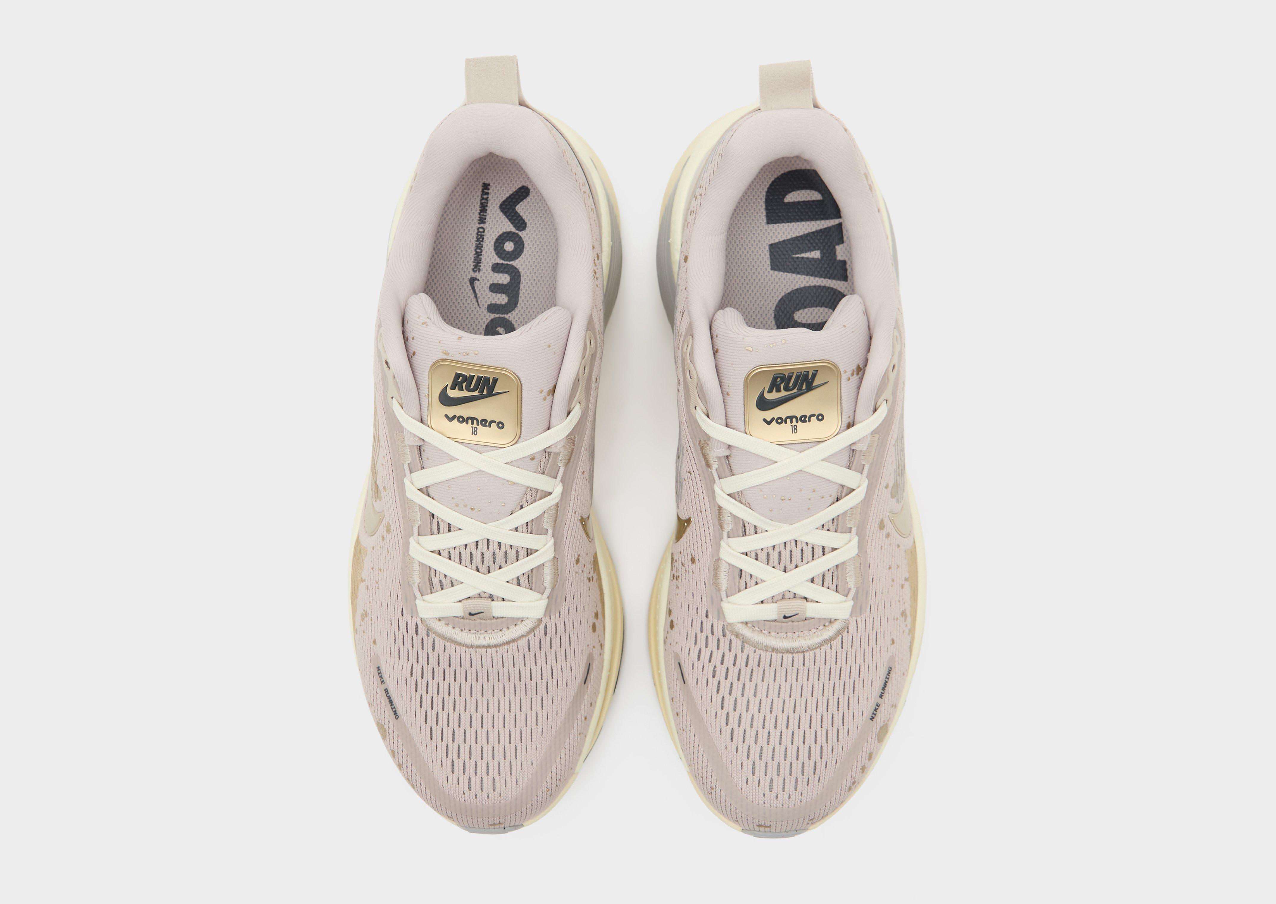 Nike Vomero 18 Women's