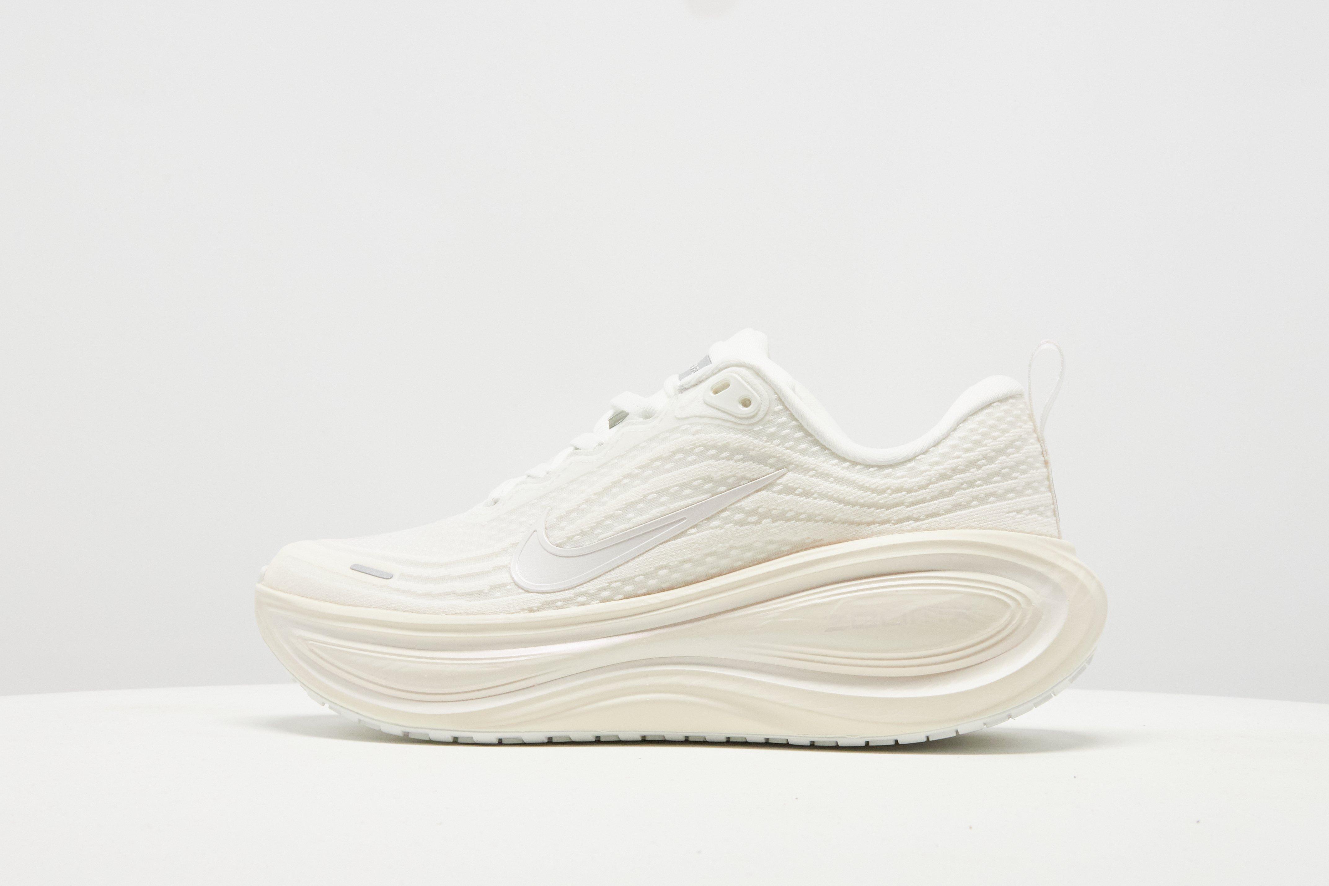 Nike Vomero Plus para mujer