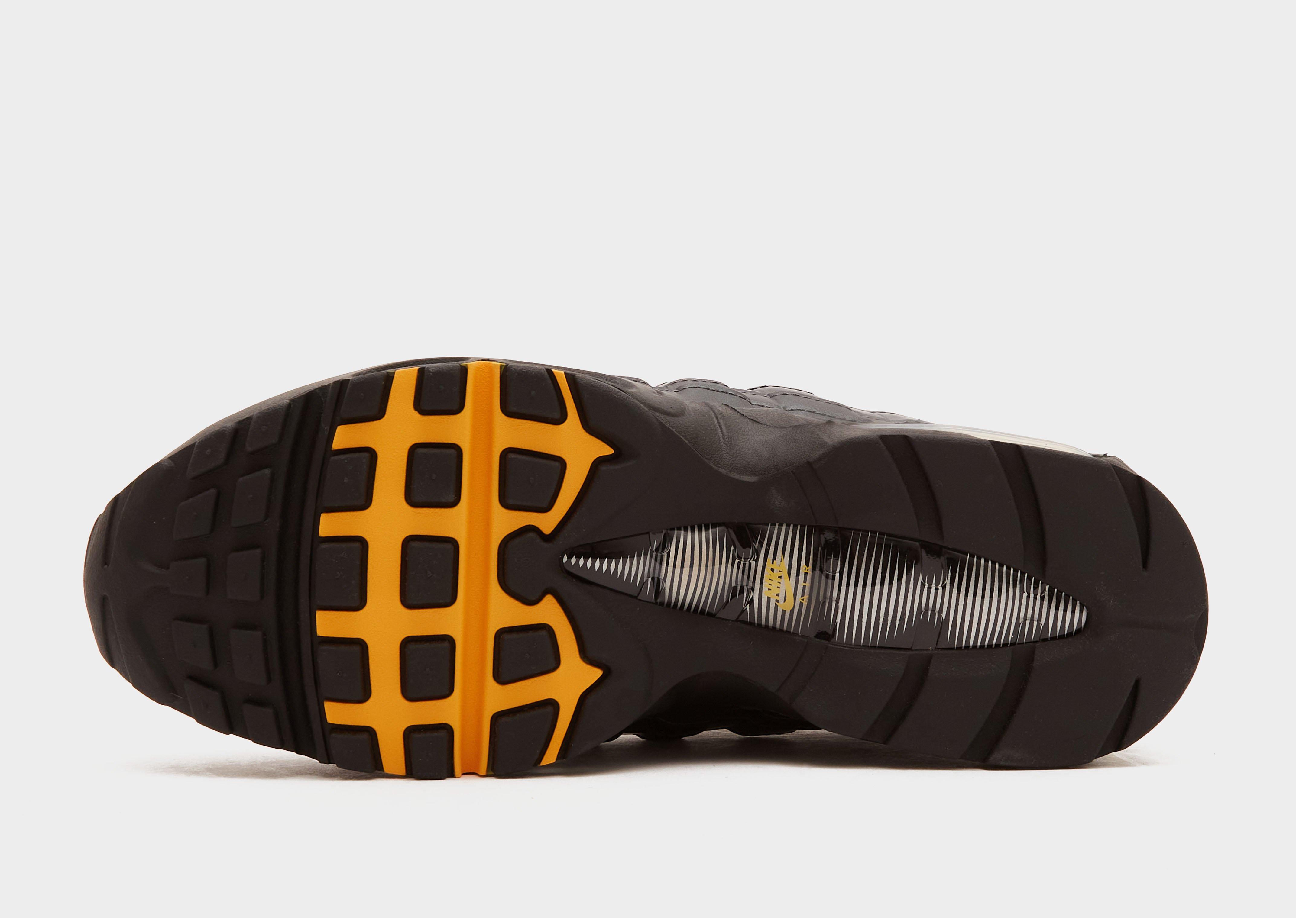 Nike Air Max 95 OG Total 90