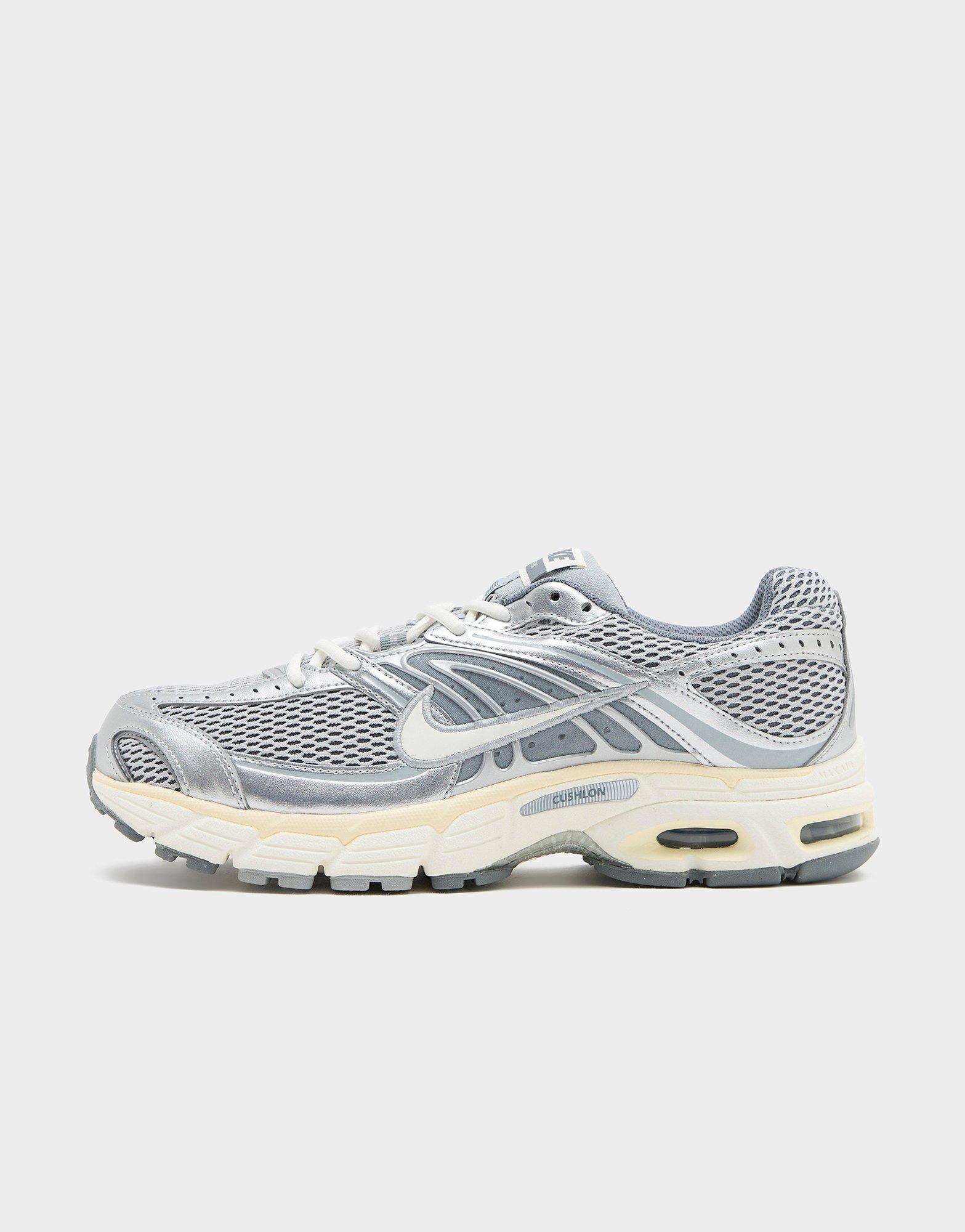 Nike Air Max Moto 2K