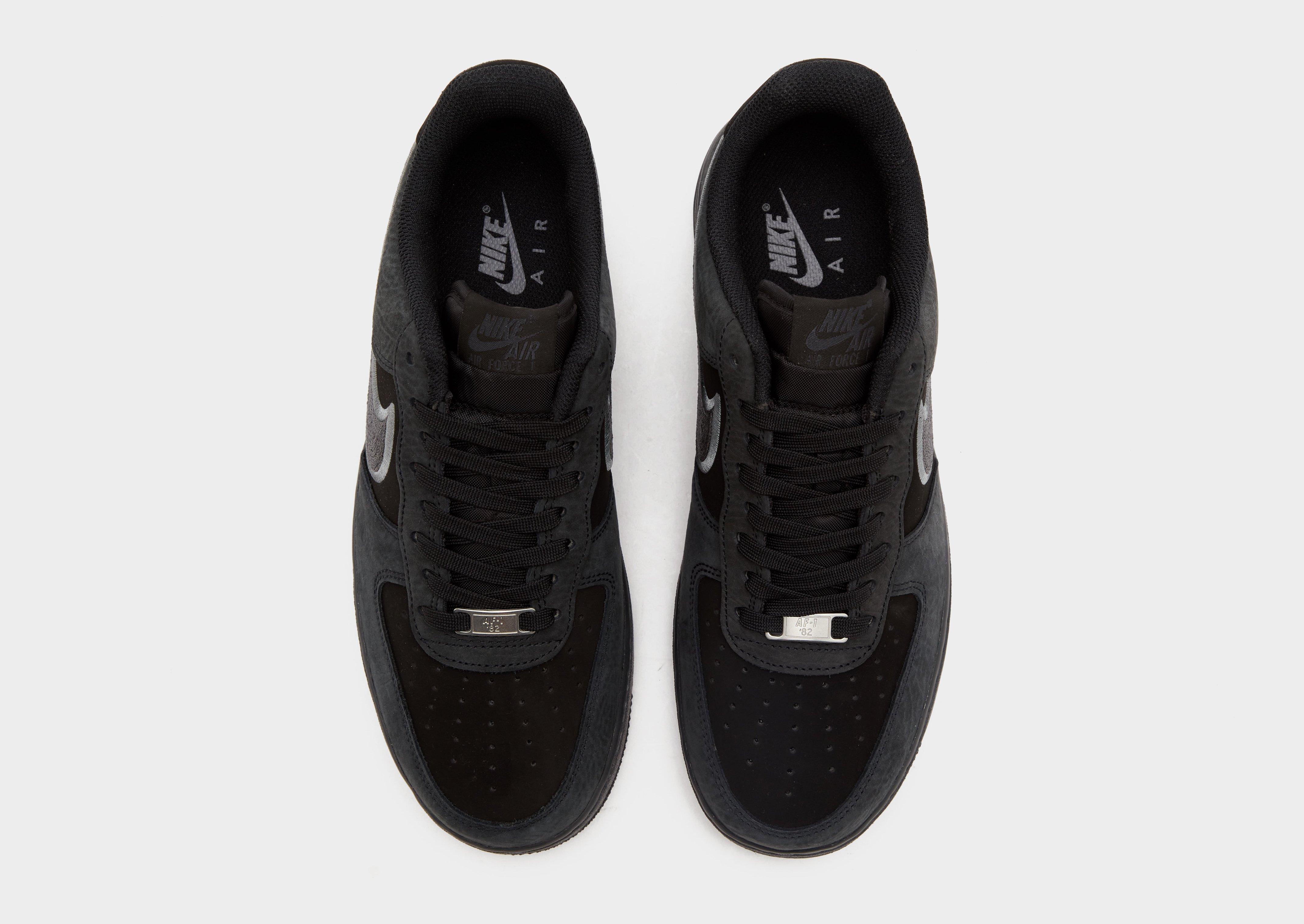 Nike Air Force 1 '07 LV8