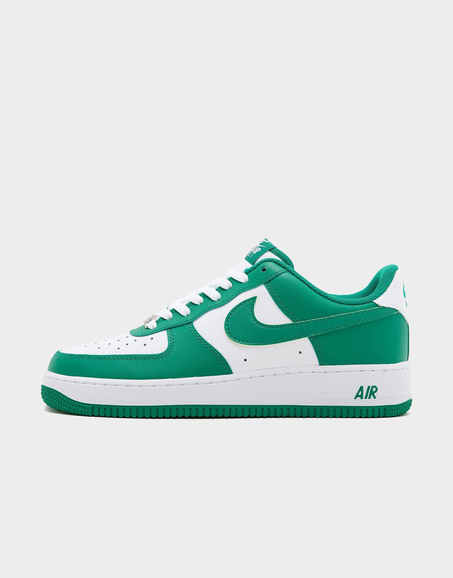 Nike Air Force 1 '07 LV8