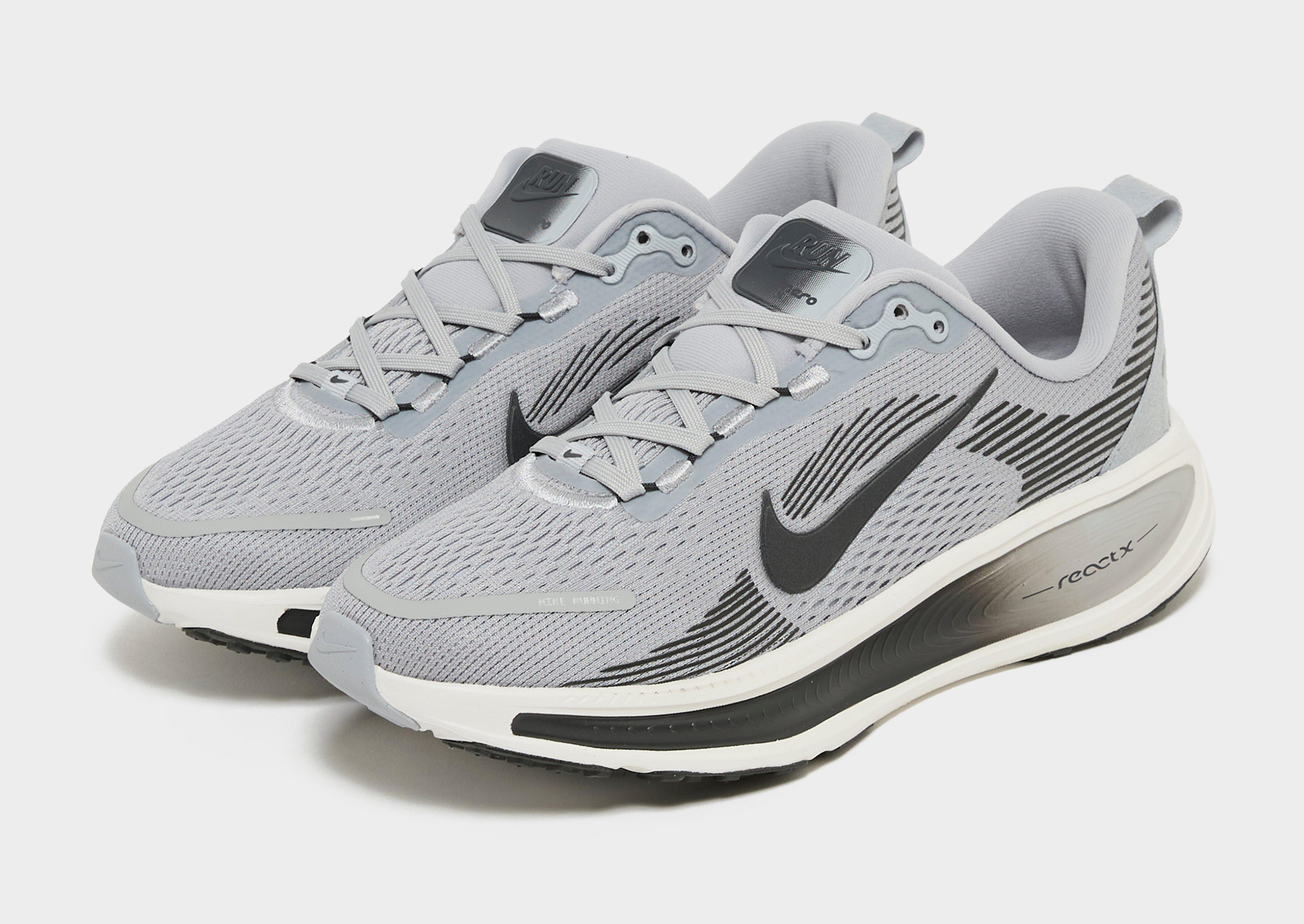 Nike Vomero 18 Junior