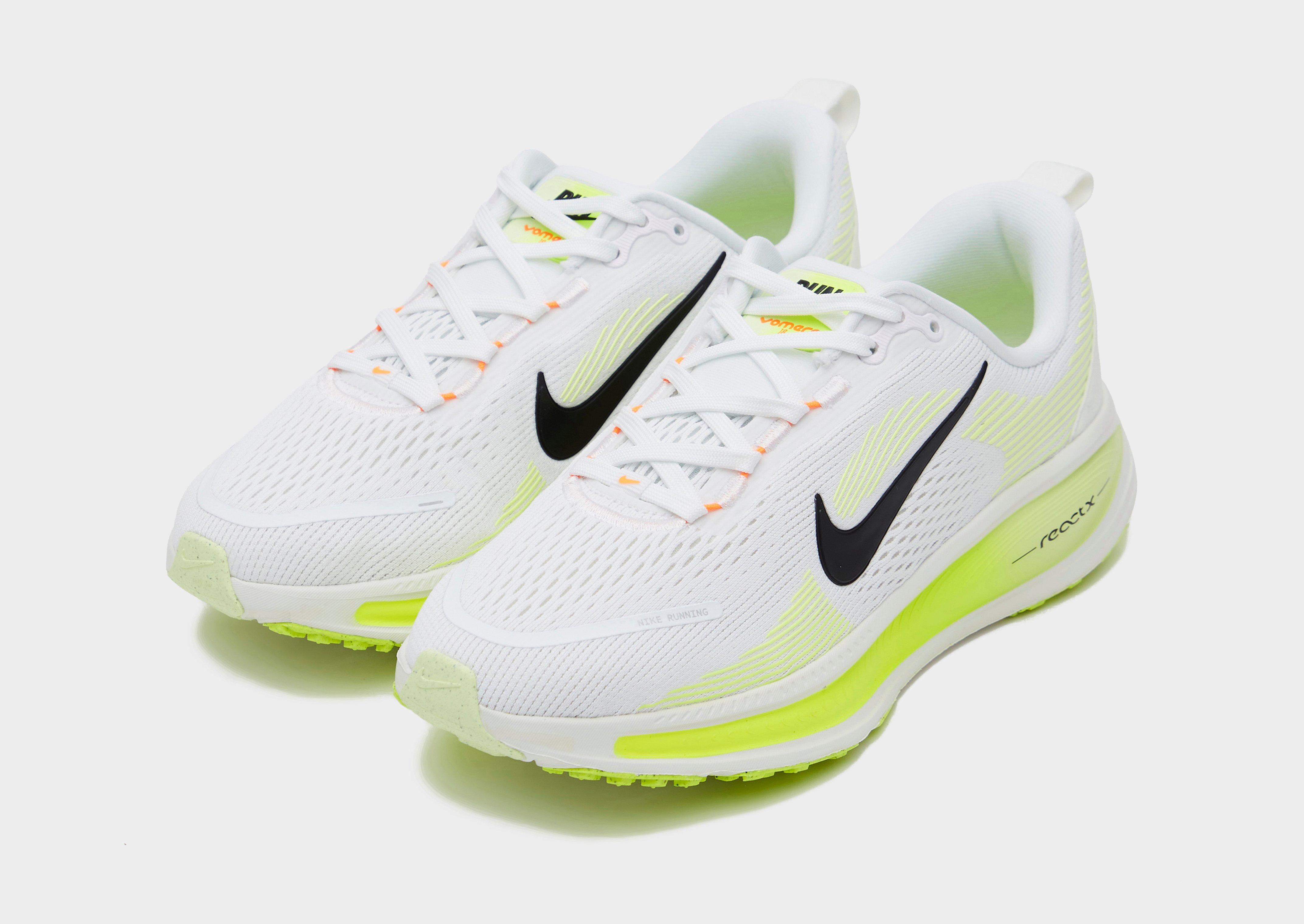 Nike Vomero 18 Junior