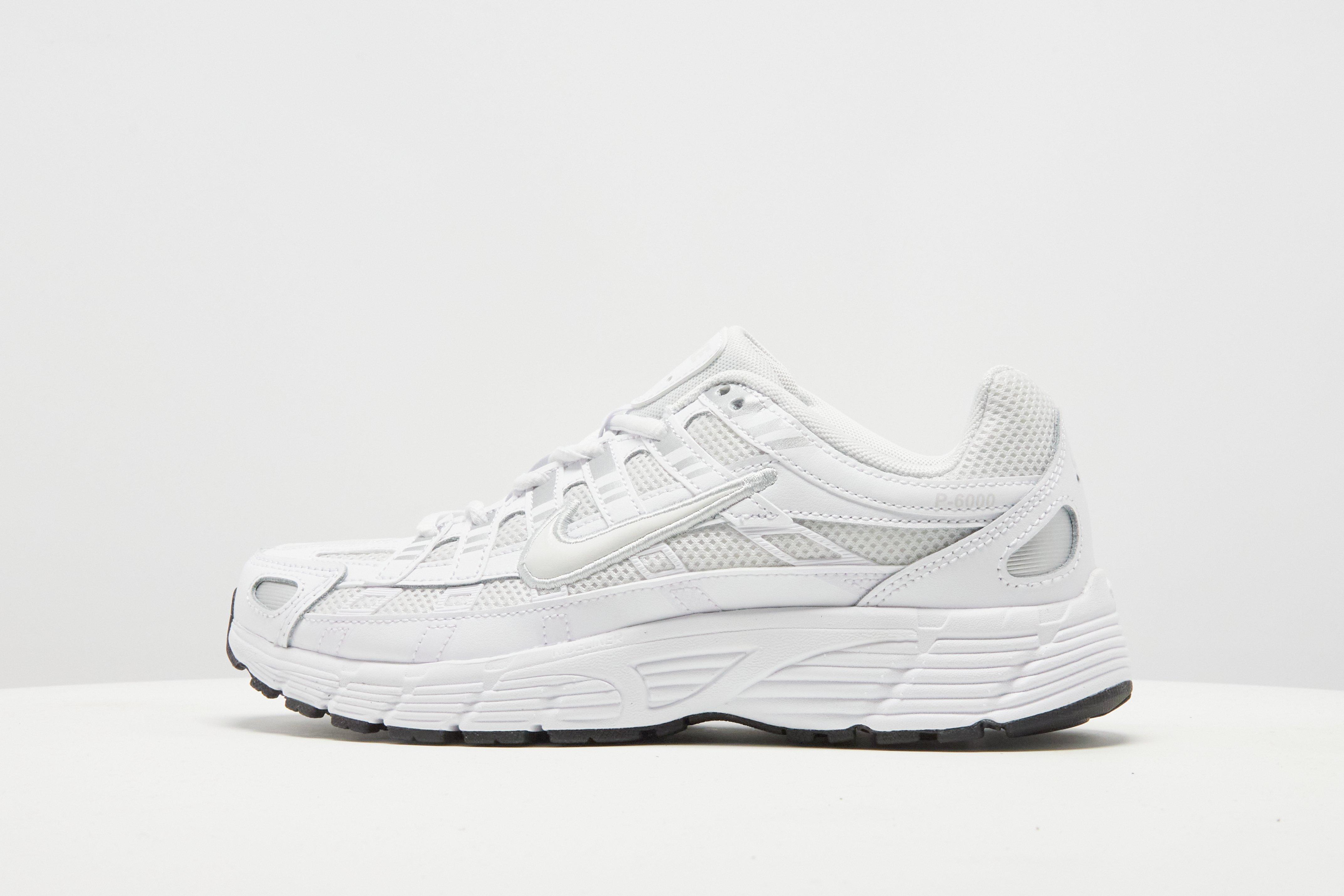 Nike P-6000 Júnior