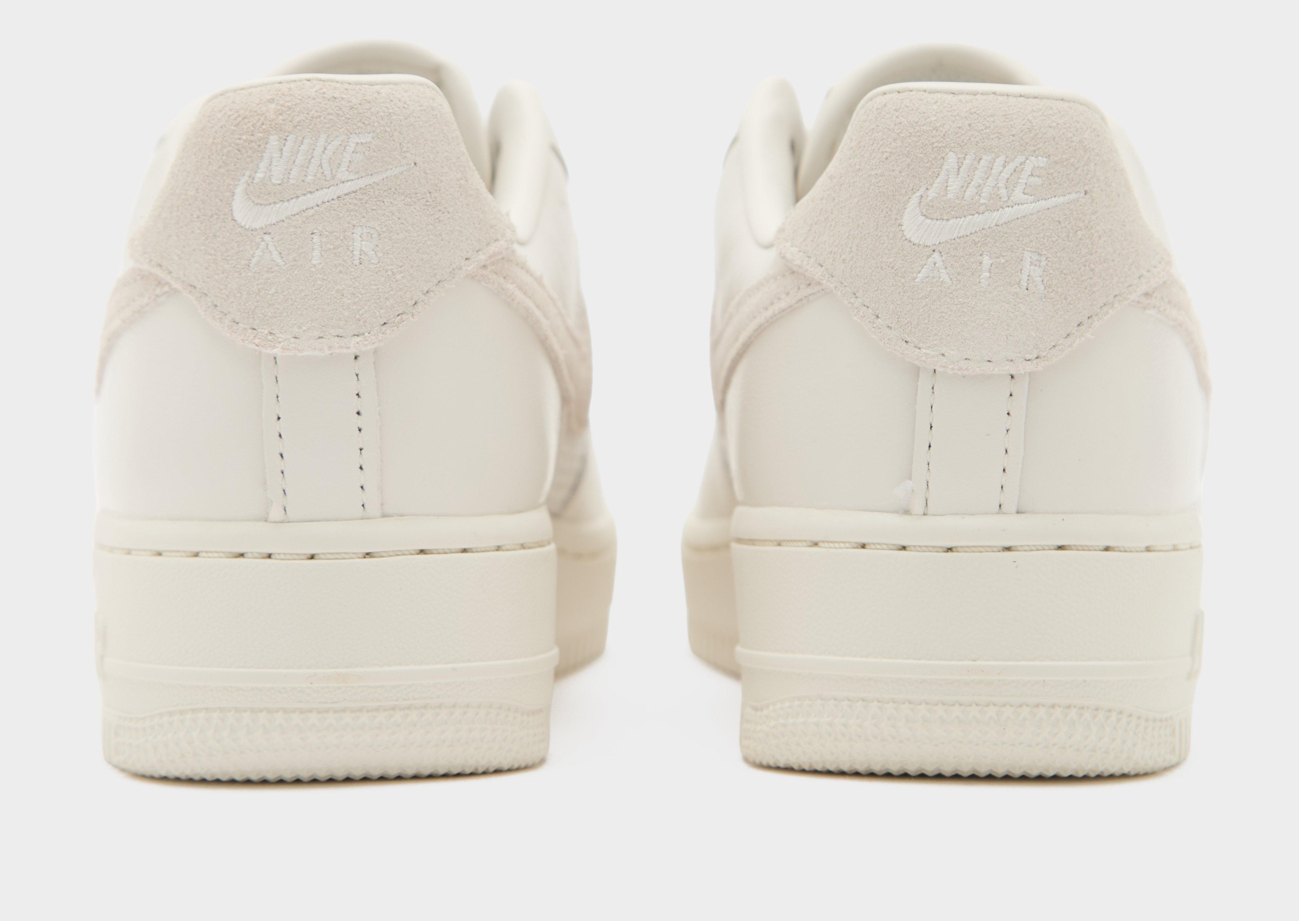 Nike Air Force 1 '07 Women's