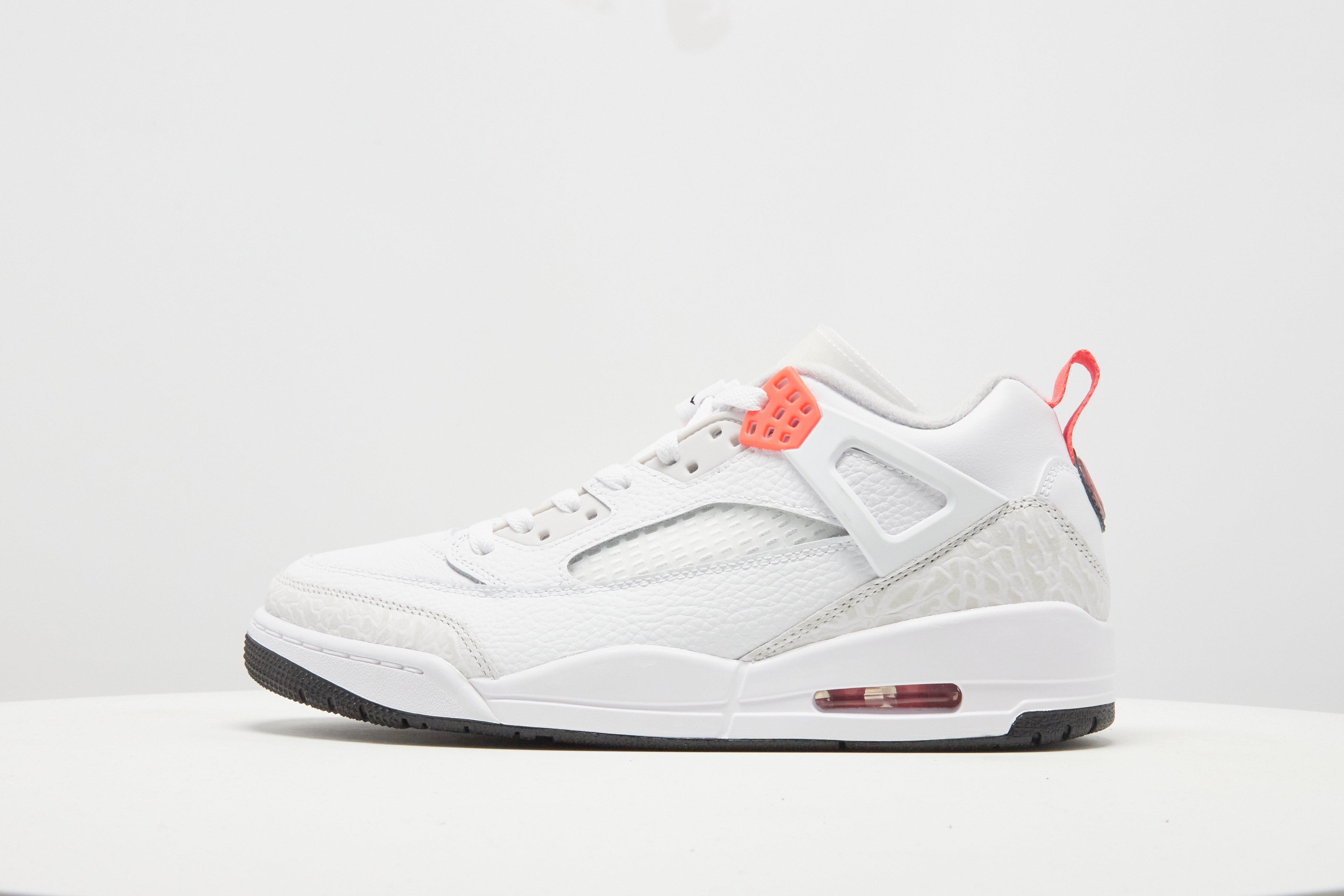 Jordan Spizike Low