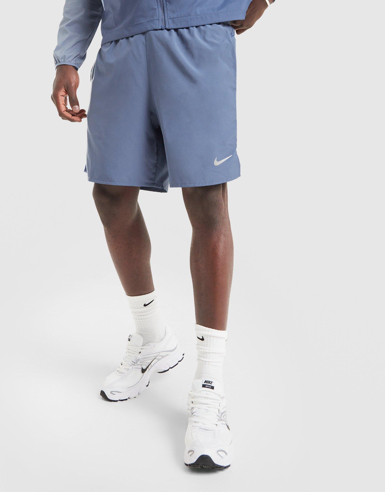 Nike Challenger 7" Shorts