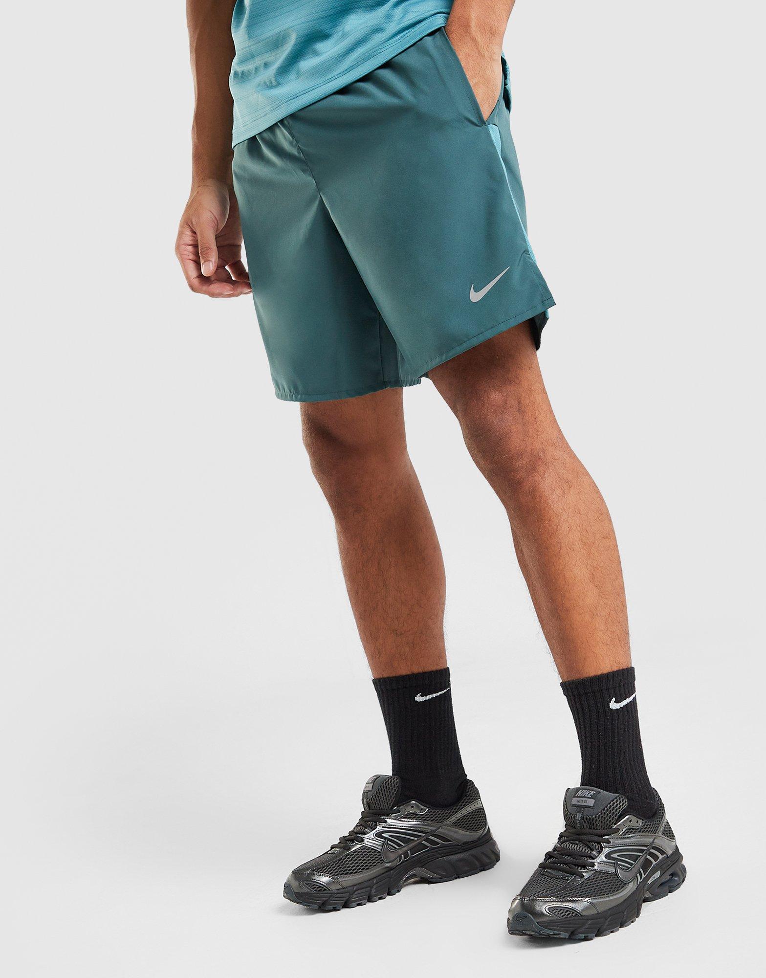 Nike Challenger Shorts