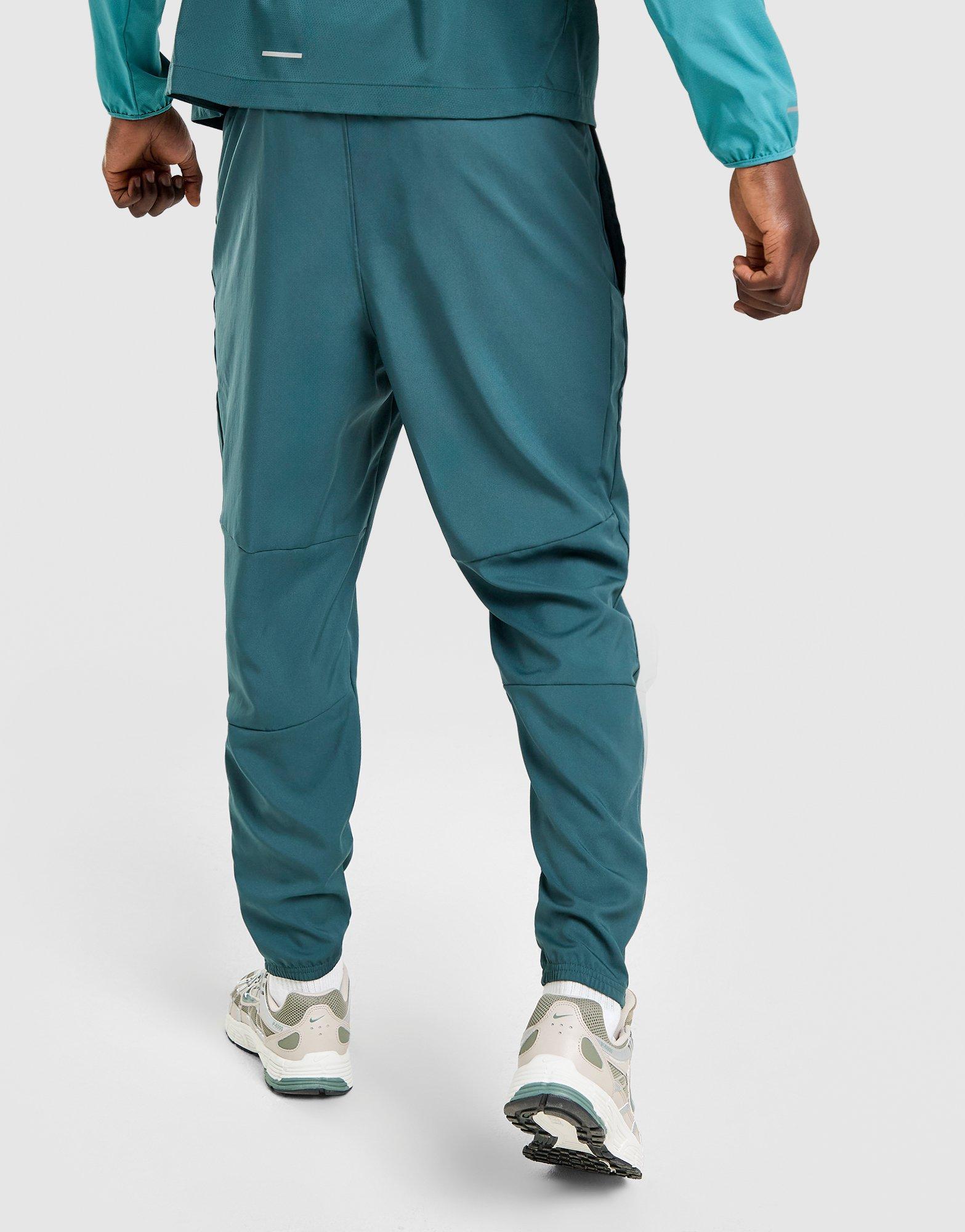Nike Challenger Woven Track Pants