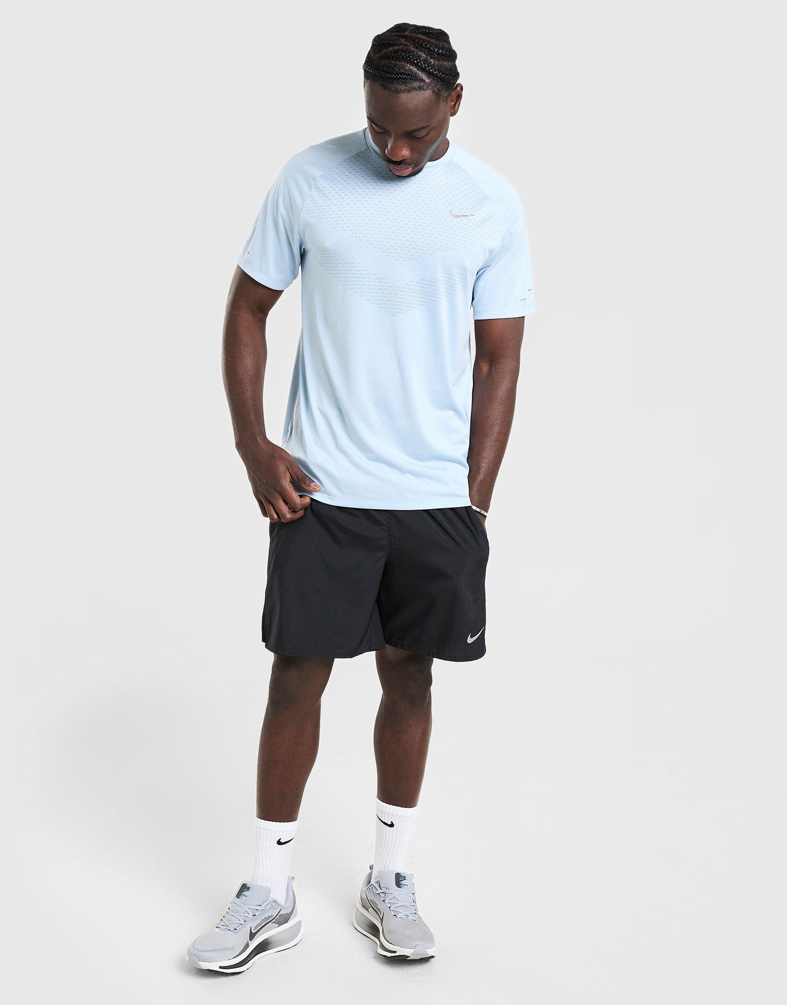 Nike Stride T-Shirt
