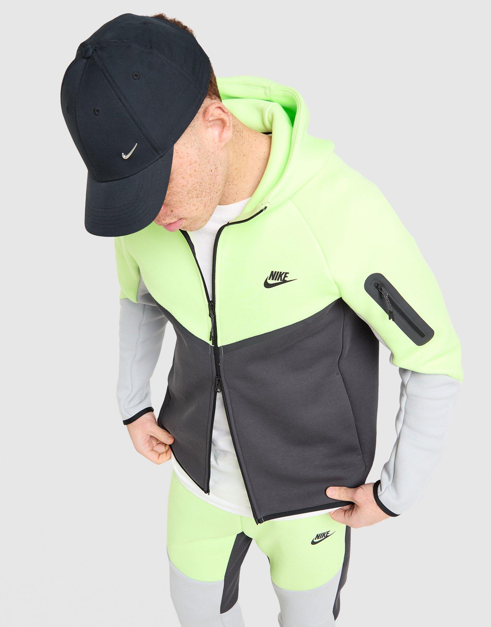 Nike Felpa con Cappuccio Full Zip Tech Fleece