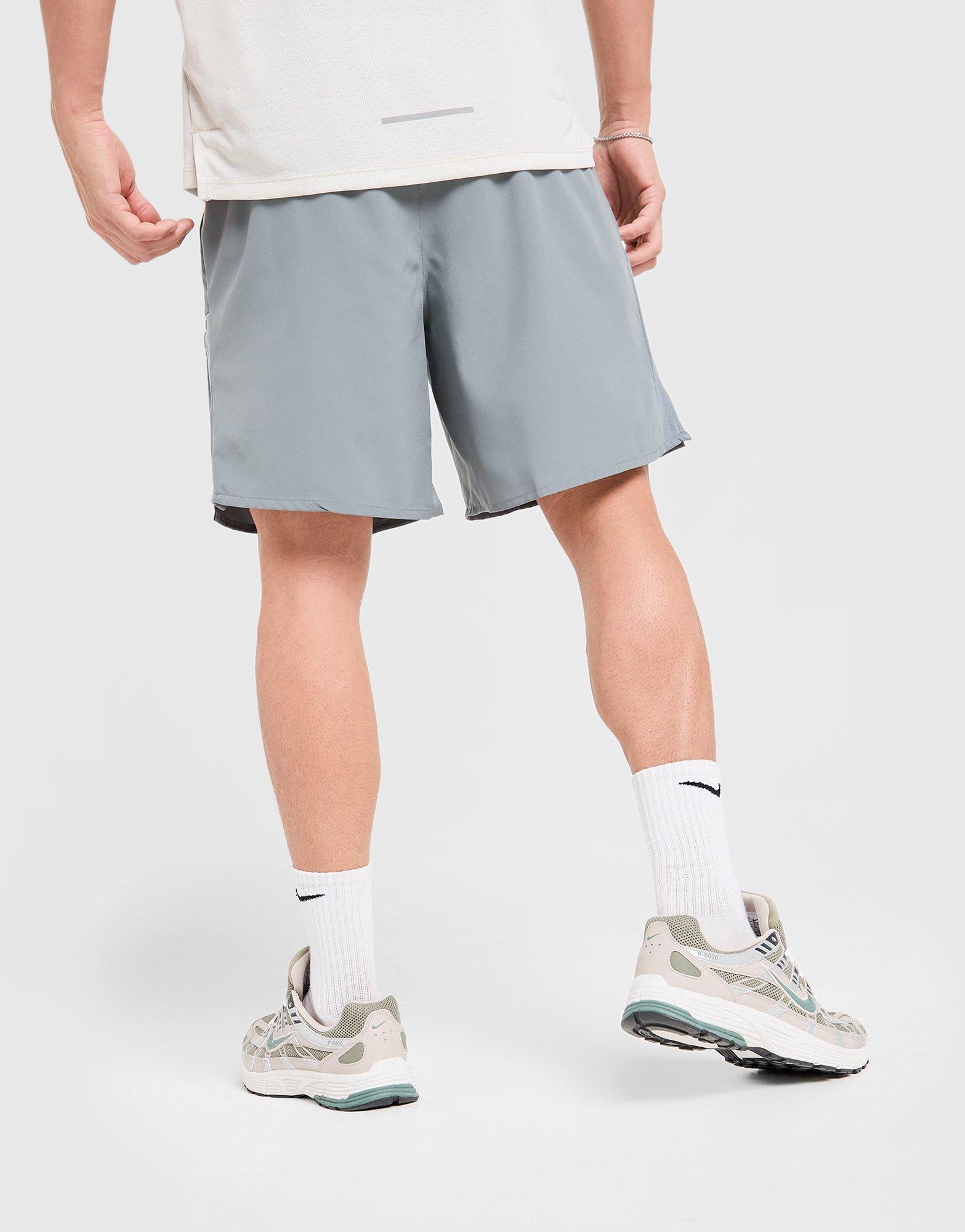 Nike Challenger 7" Shorts