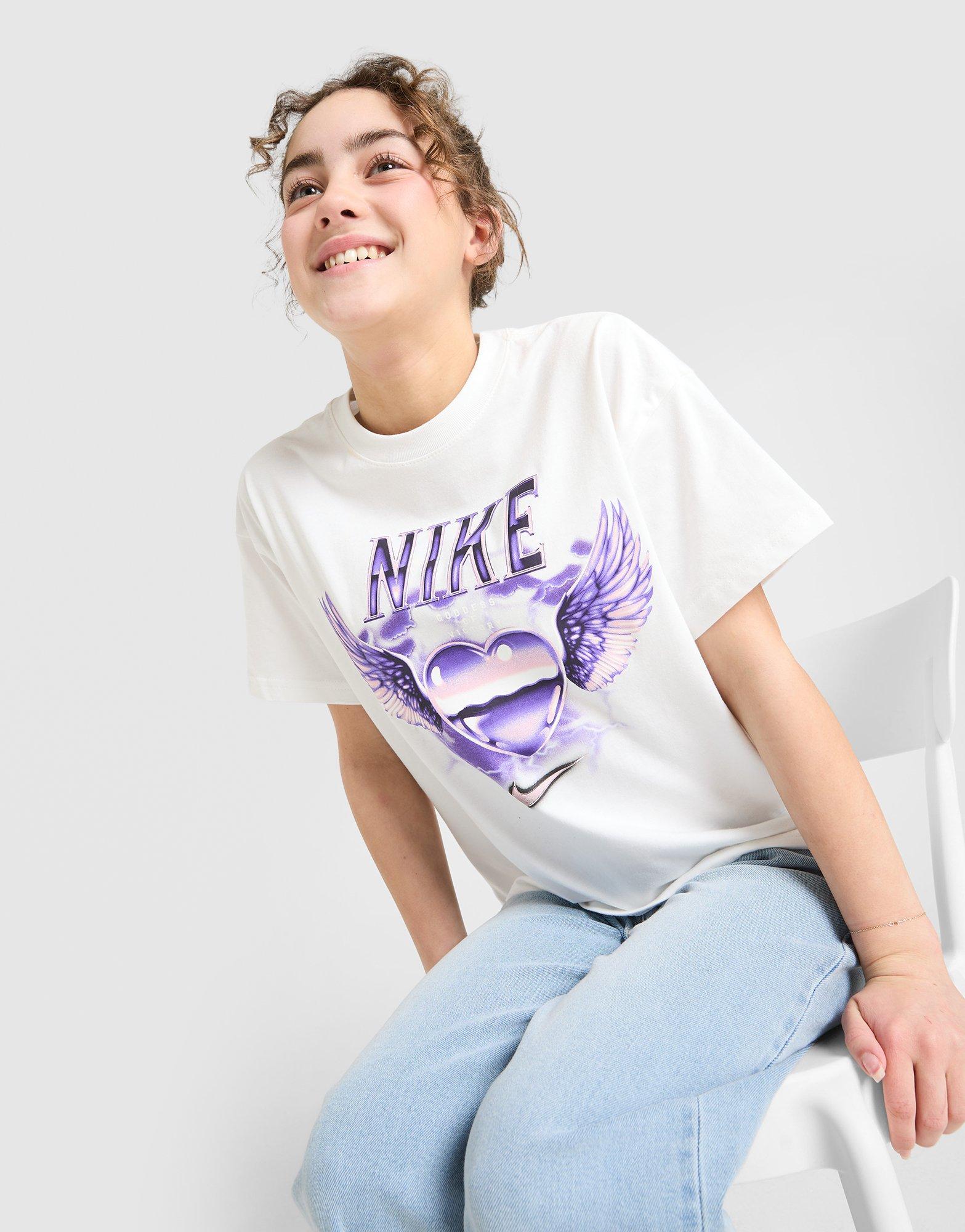 Nike Girls' Graphic Heart T-Shirt Junior