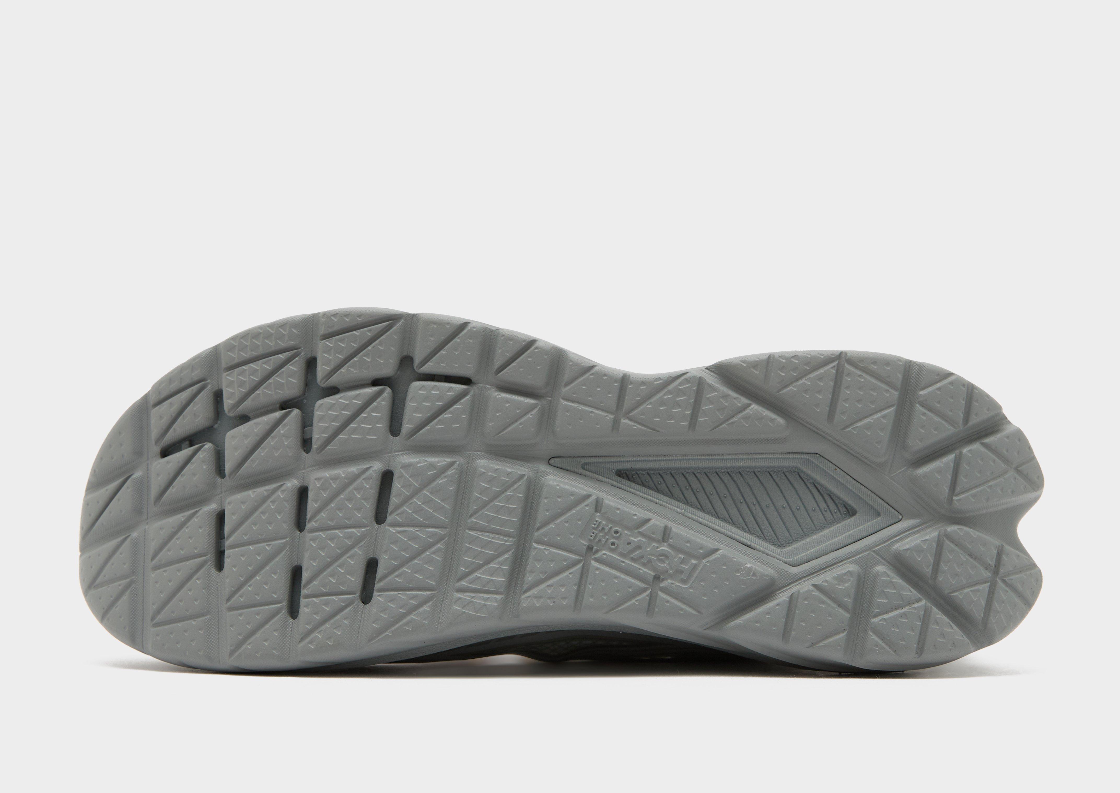 HOKA Mach Remastered