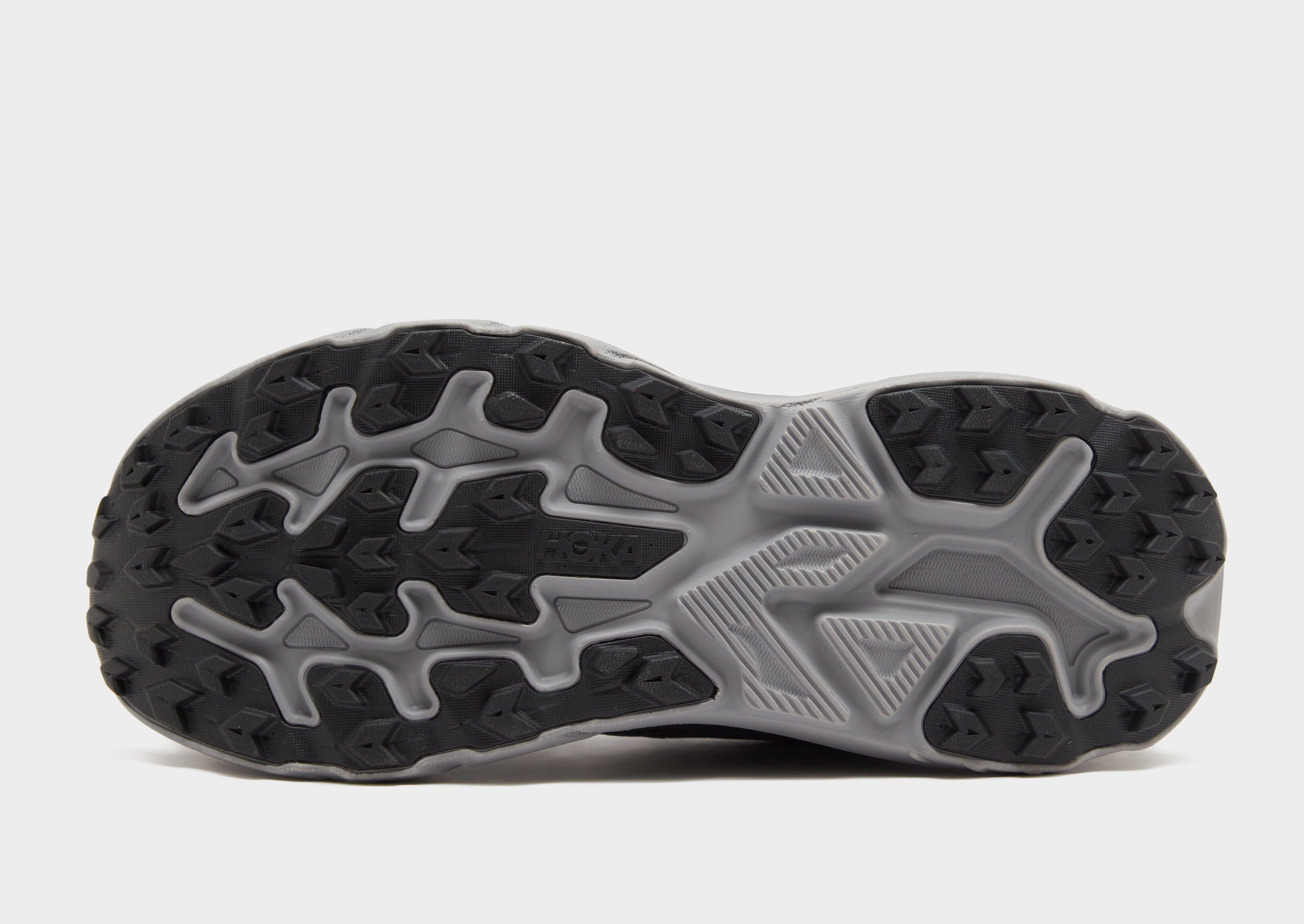 HOKA Challenger 8