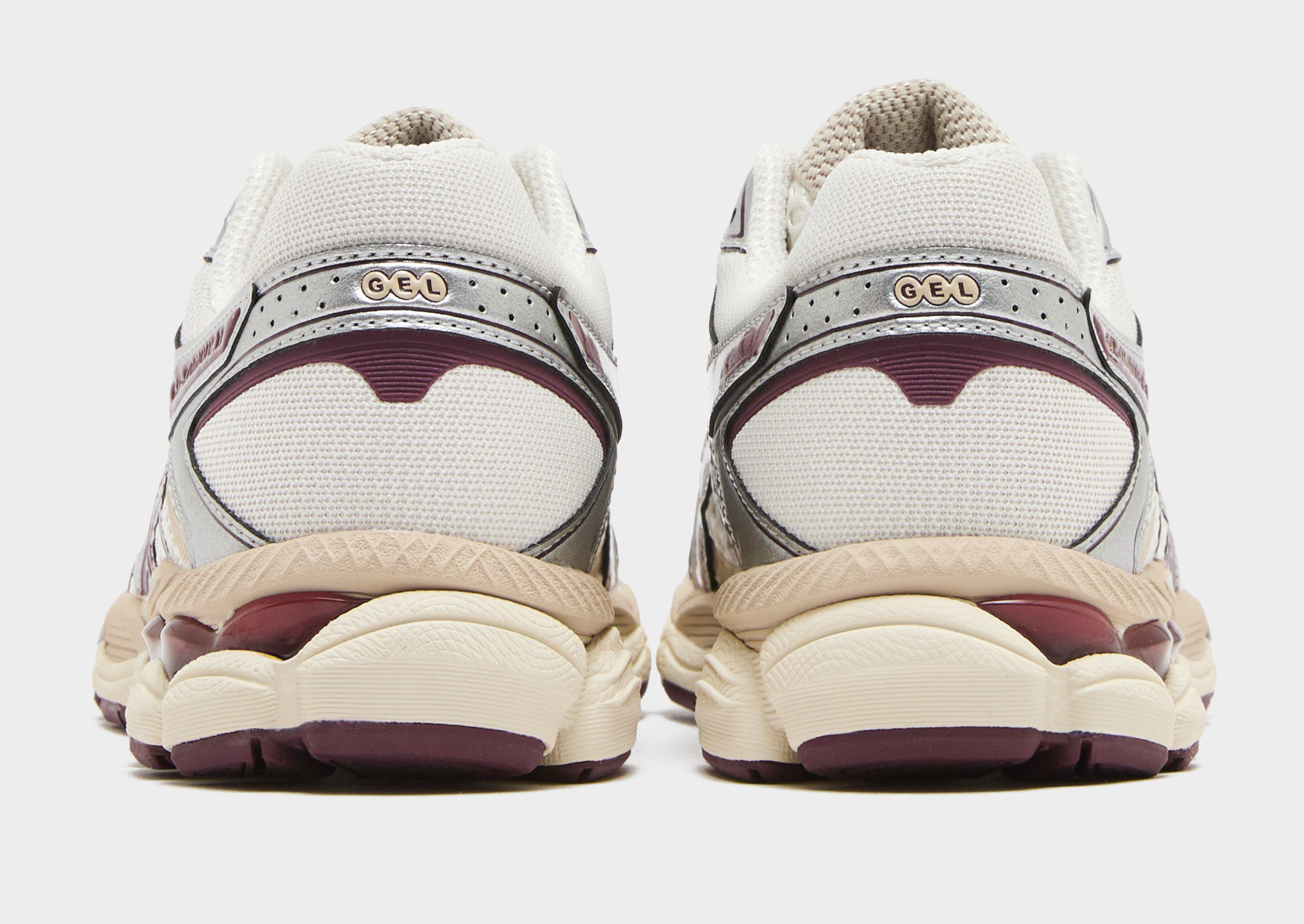 ASICS GEL-CUMULUS 16 Women's