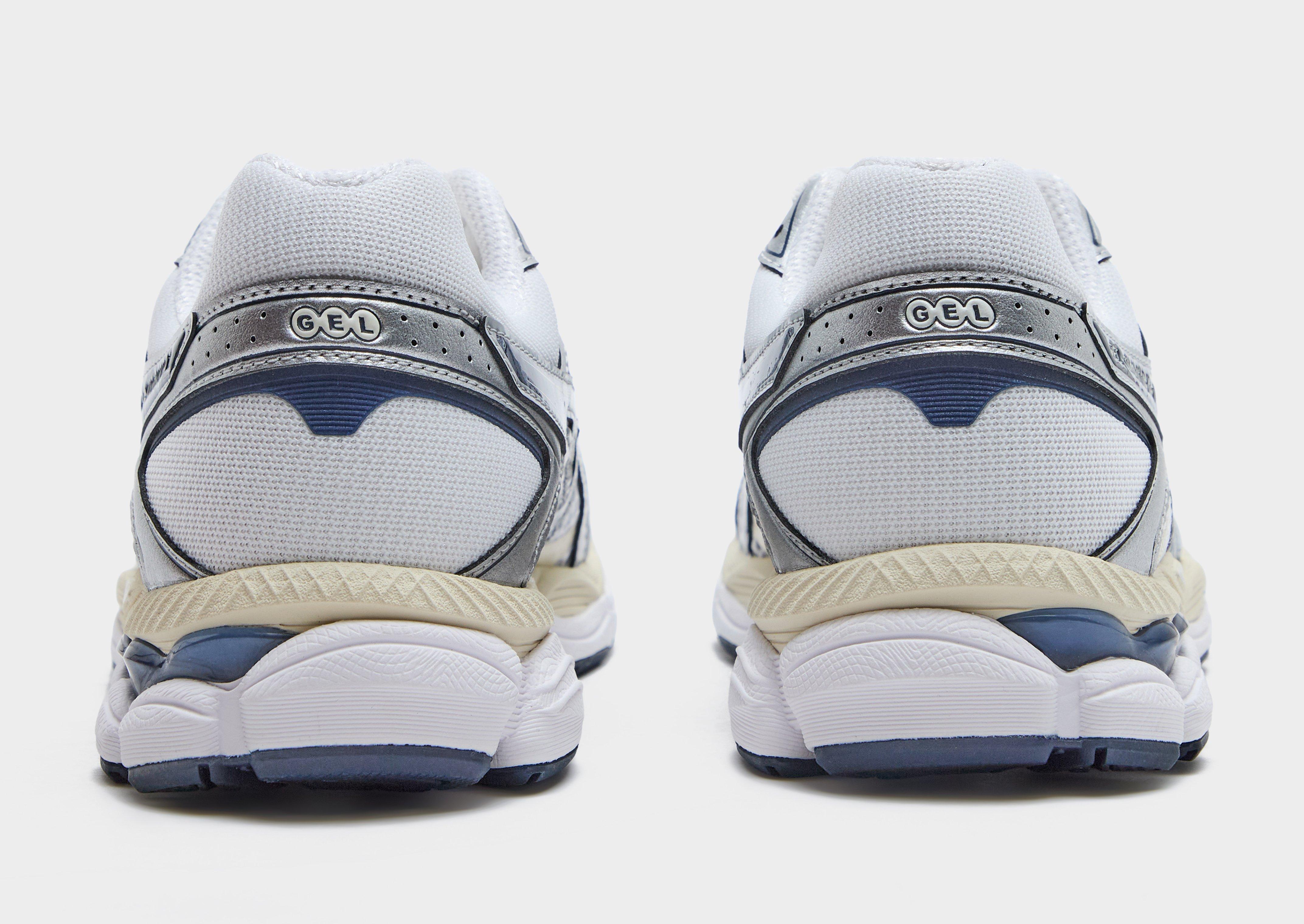 ASICS GEL-CUMULUS 16