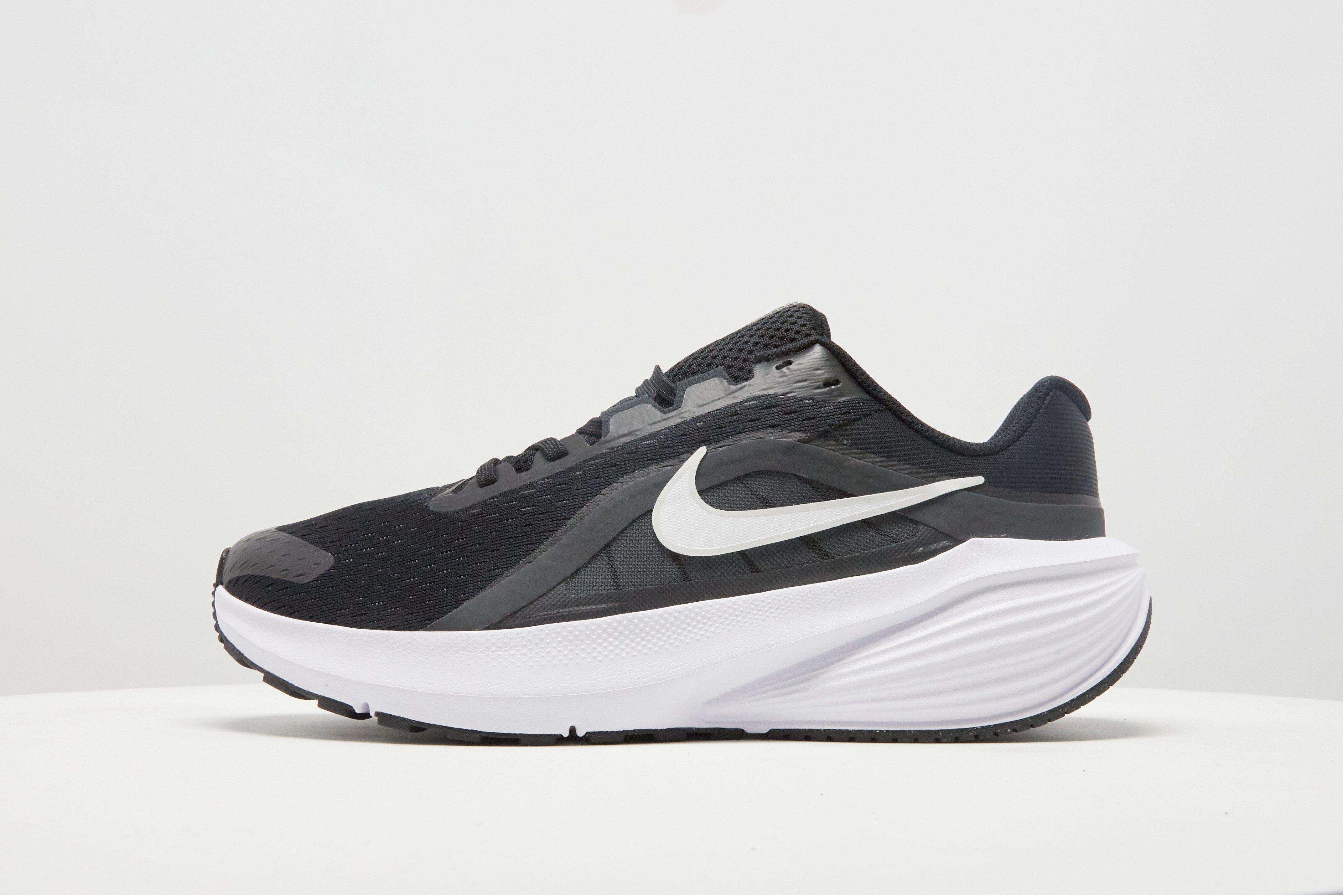 Nike Downshifter 14