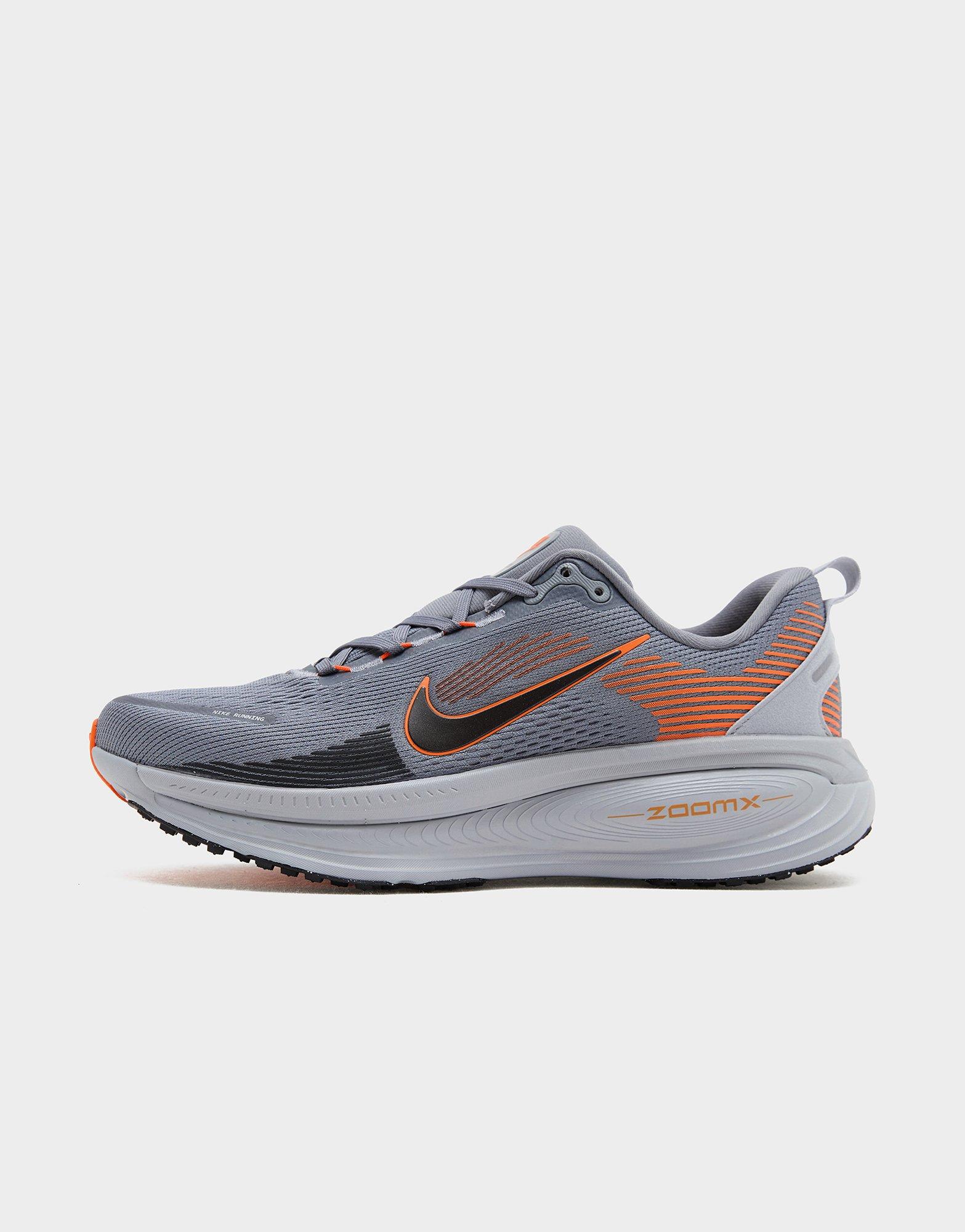 Nike Vomero 18