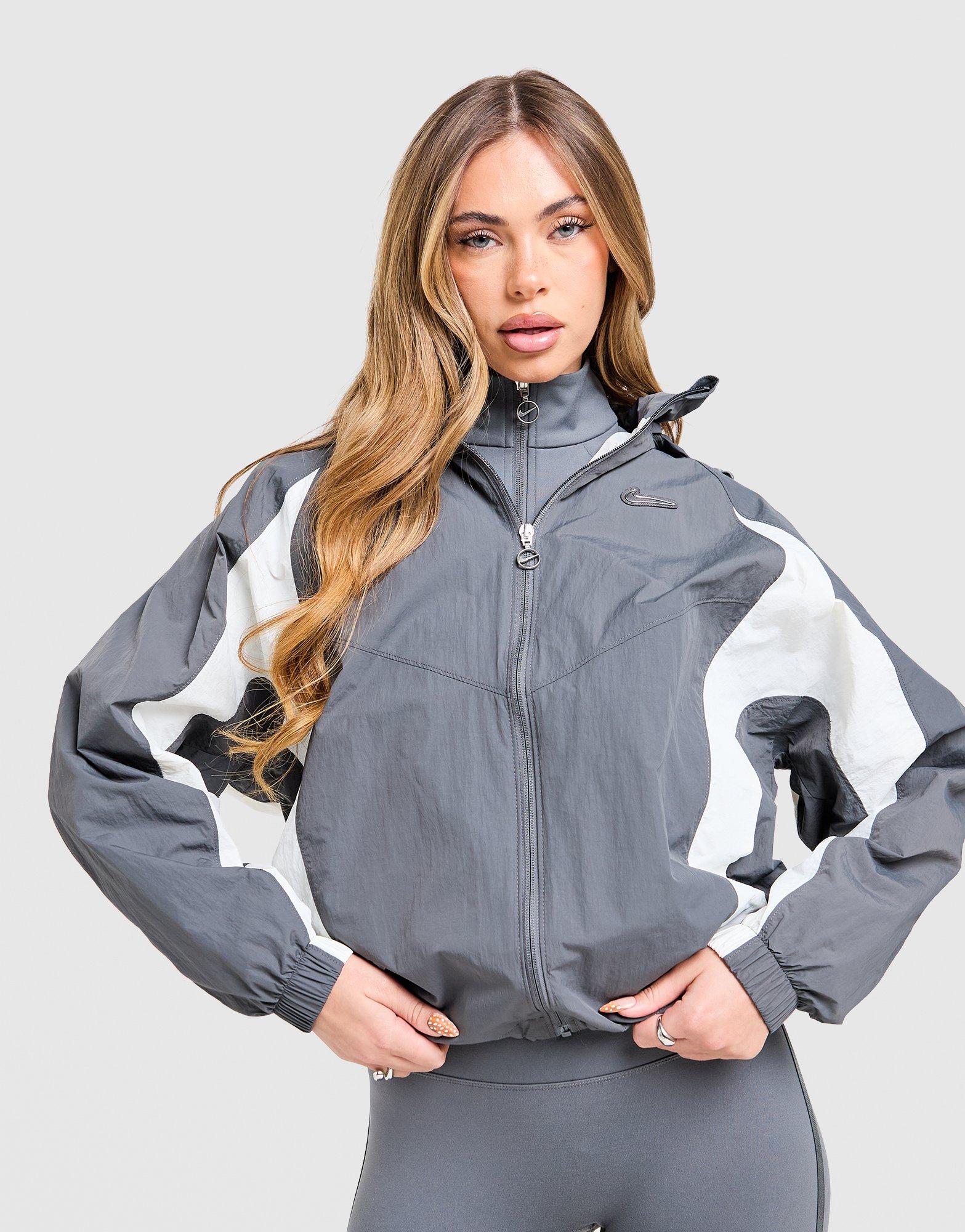 Nike Graphic Swoosh Woven Jacket