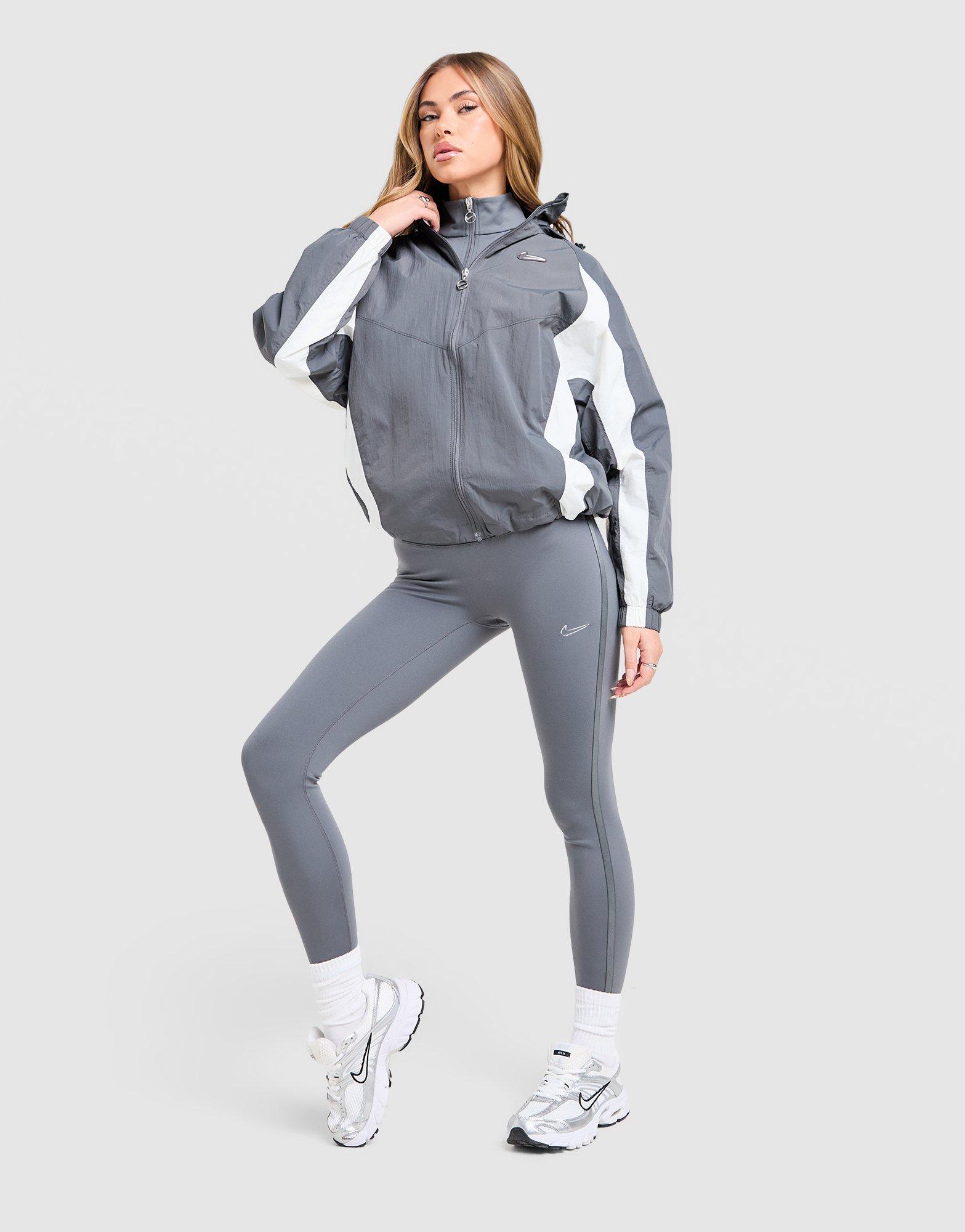 Nike Graphic Swoosh Woven Jacket