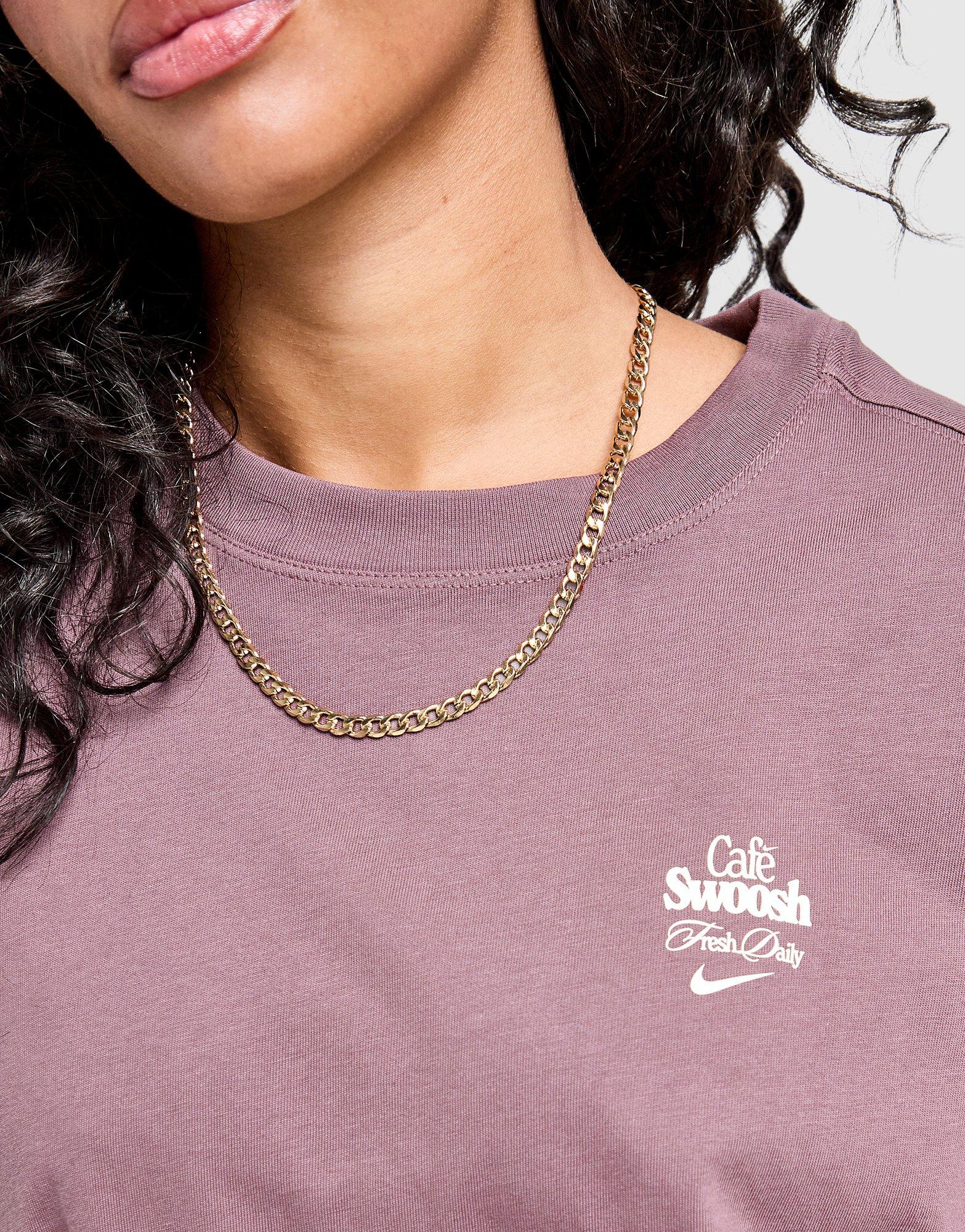 Nike Classic Energy Boyfriend T-Shirt