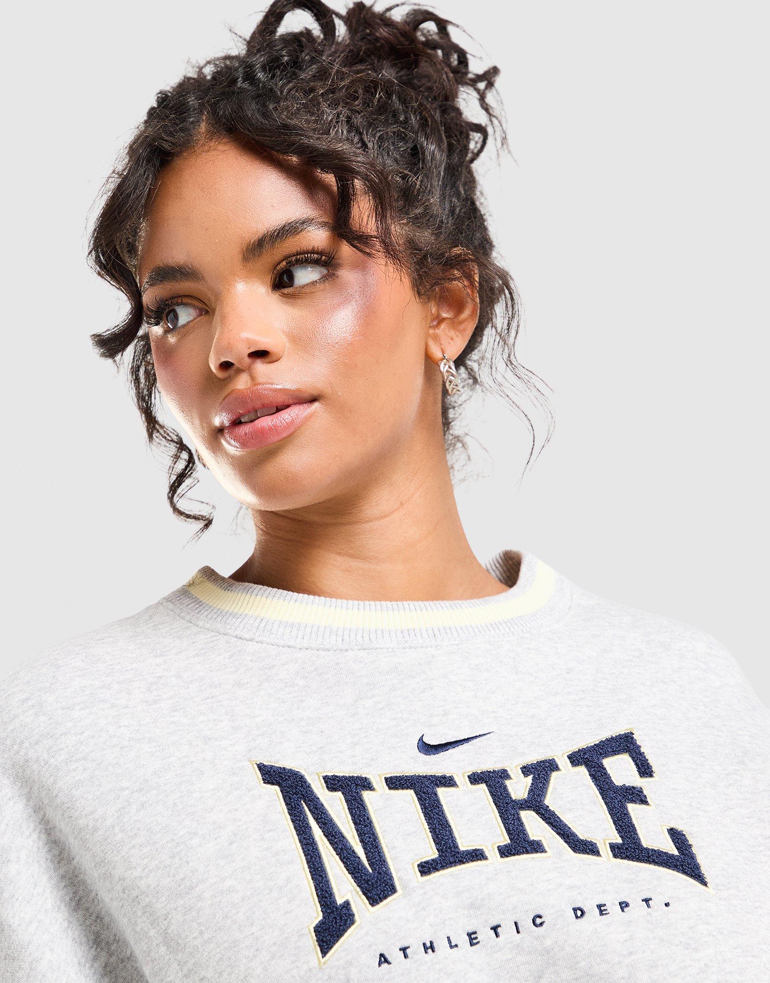 Nike Classics Graphic Phoenix Oversized Crew Sweatshirt