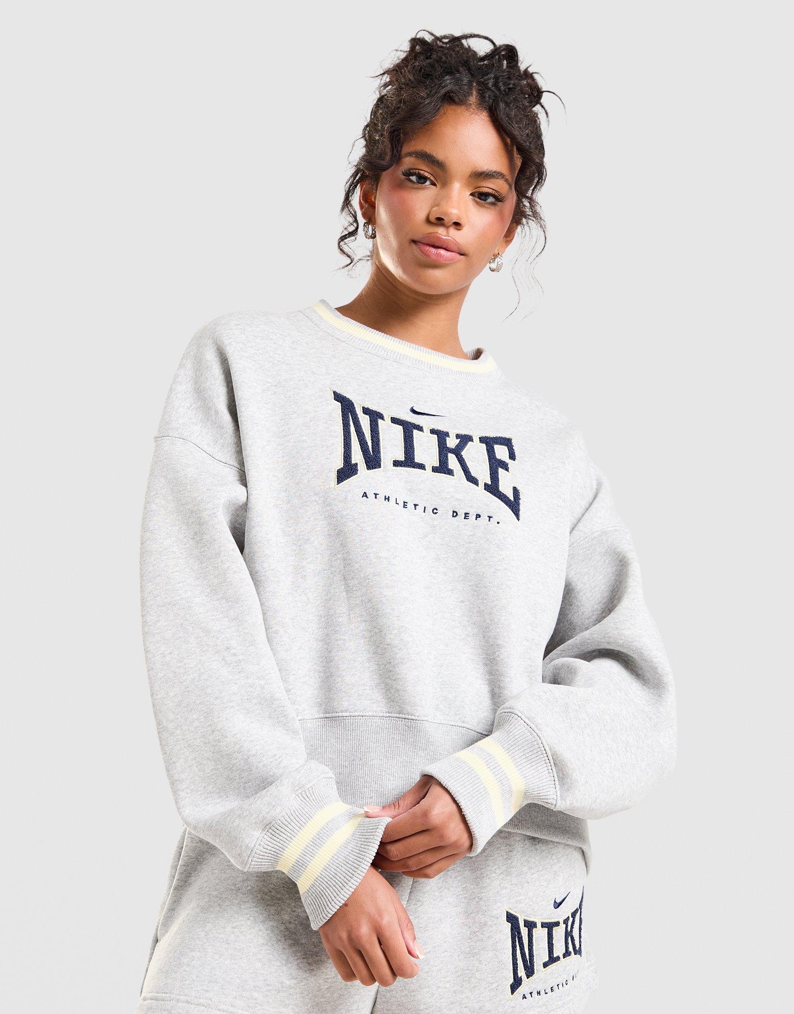 Nike Classics Graphic Phoenix Oversized Crew Sweatshirt