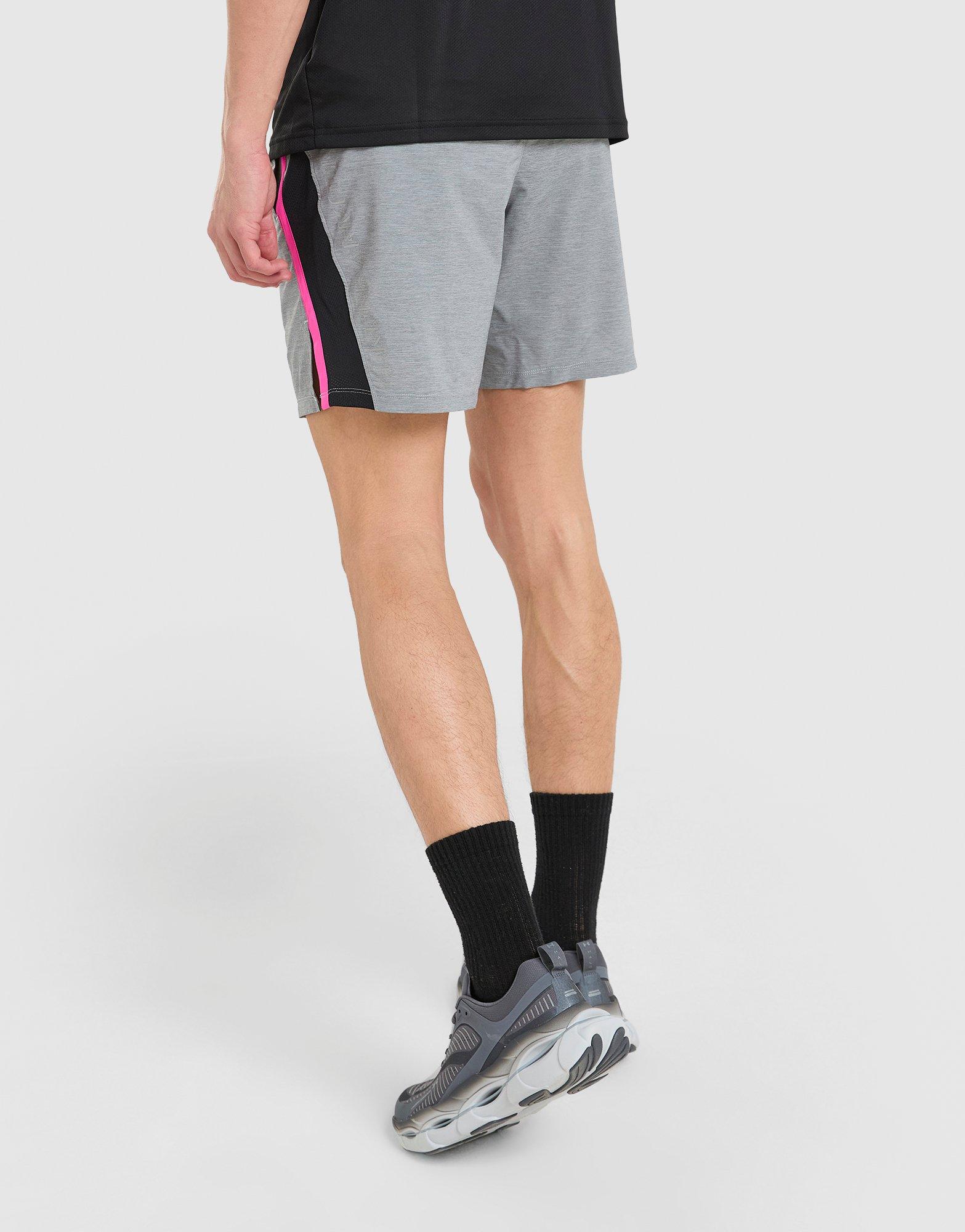 Under Armour Launch 7" Shorts