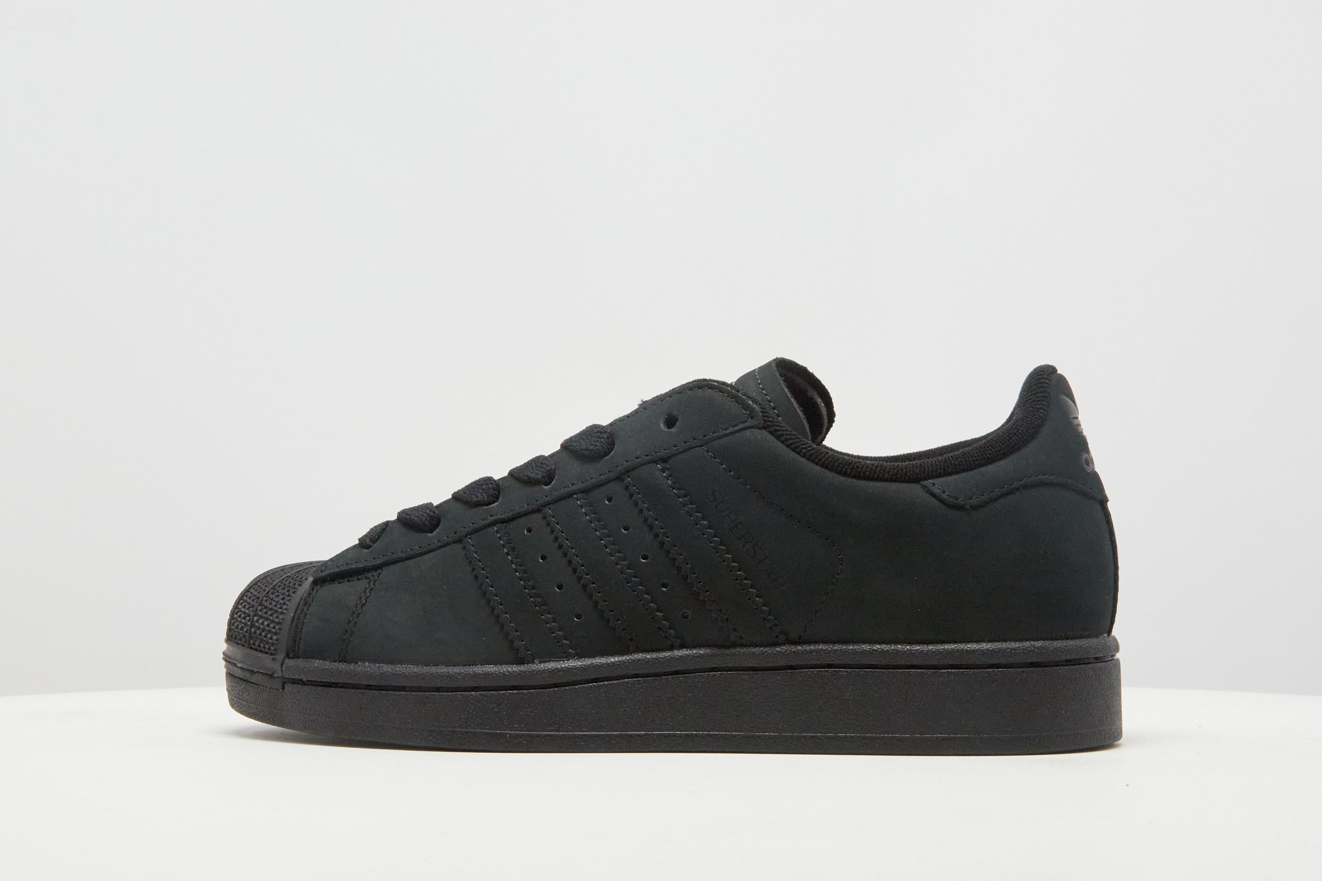 adidas gazelle silver green womens Scarpe Donna ADIDAS Sneakers linea Superstar Bold W colore Bianco e Nero a  sconto – Cuoieriashop main image 0